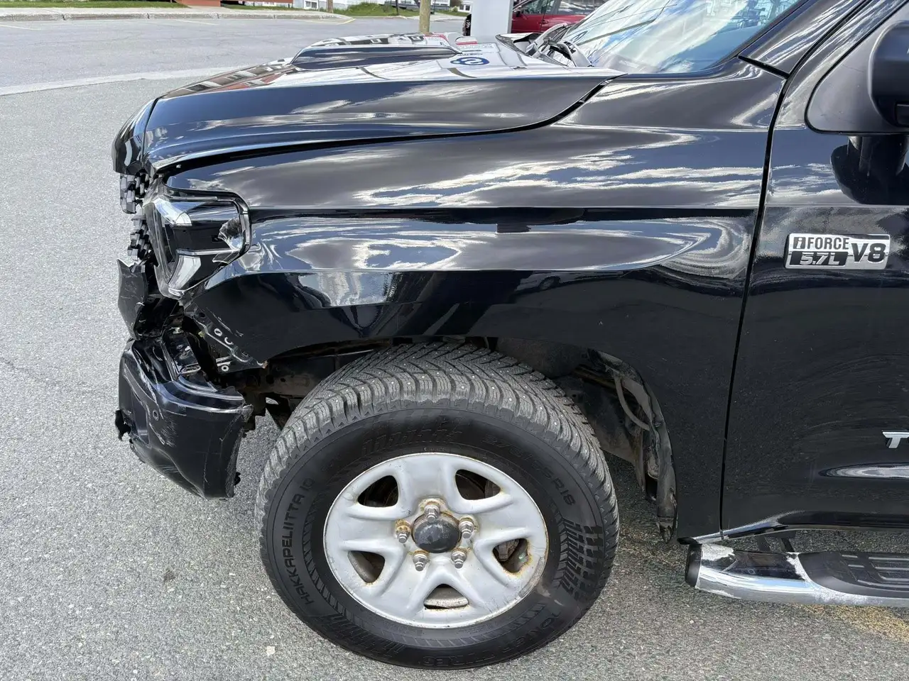 Toyota Tundra снимка Toyota Tundra