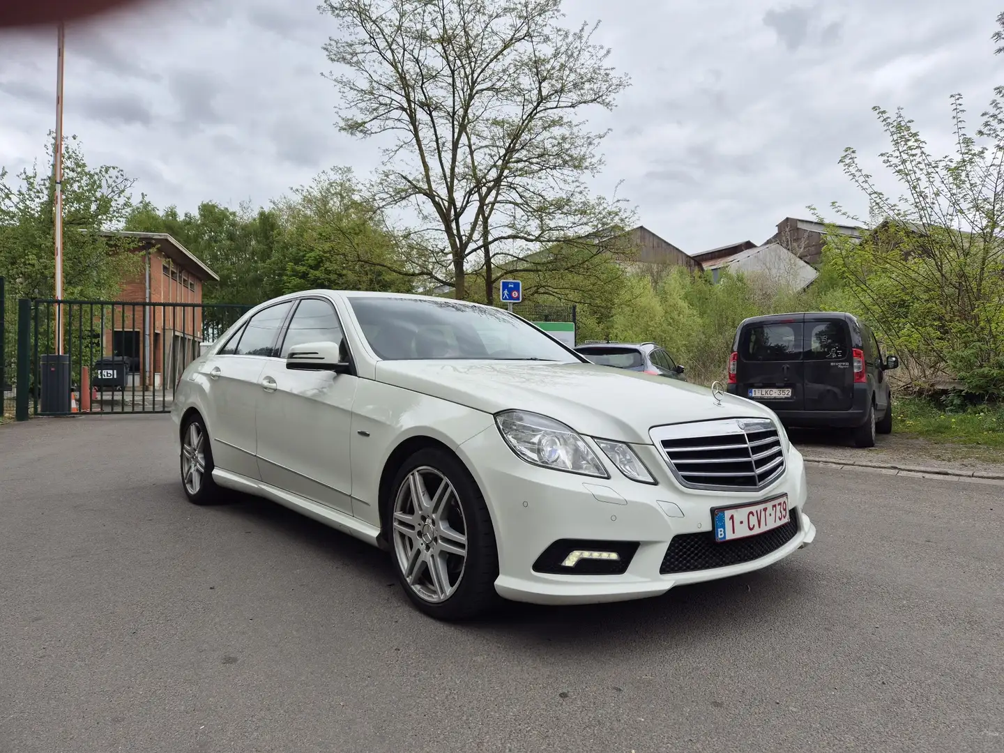 Mercedes-Benz E 200 CDI BE Avantgarde Start/Stop - 2