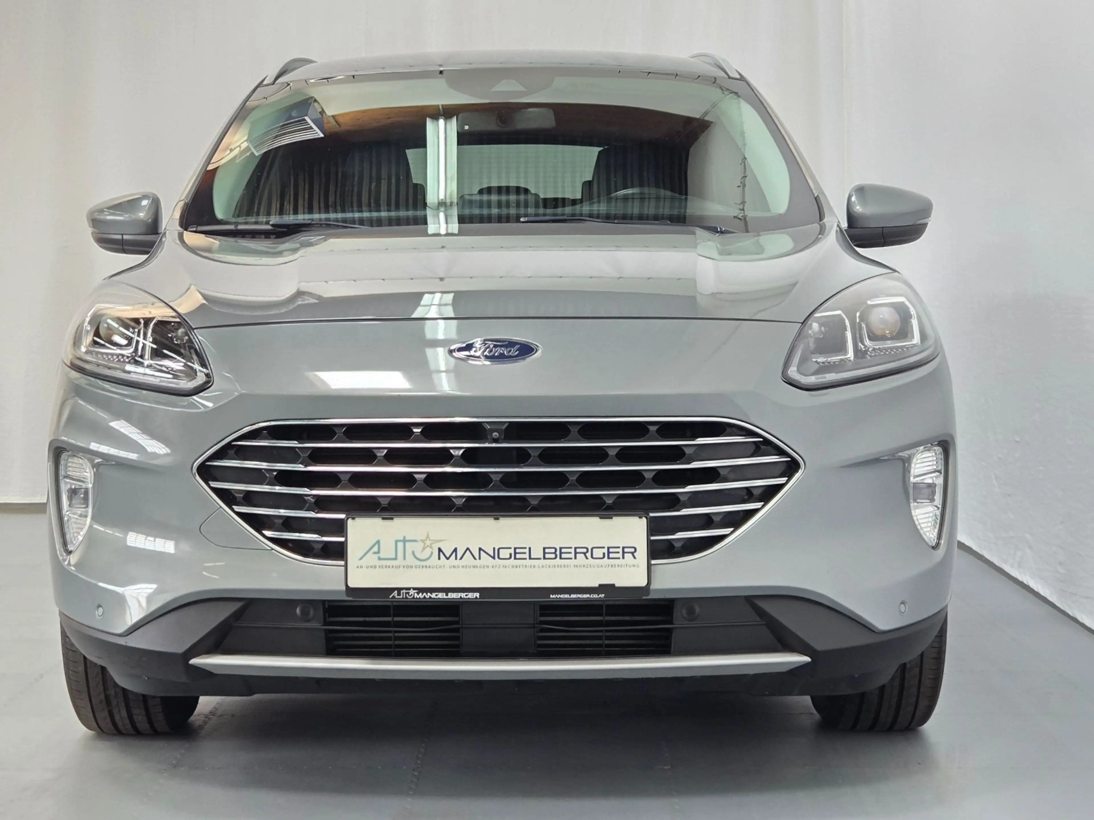 Ford Kuga 1,5 EcoBlue Titanium X Aut. AHK B&O LED Head-Up — photo 3