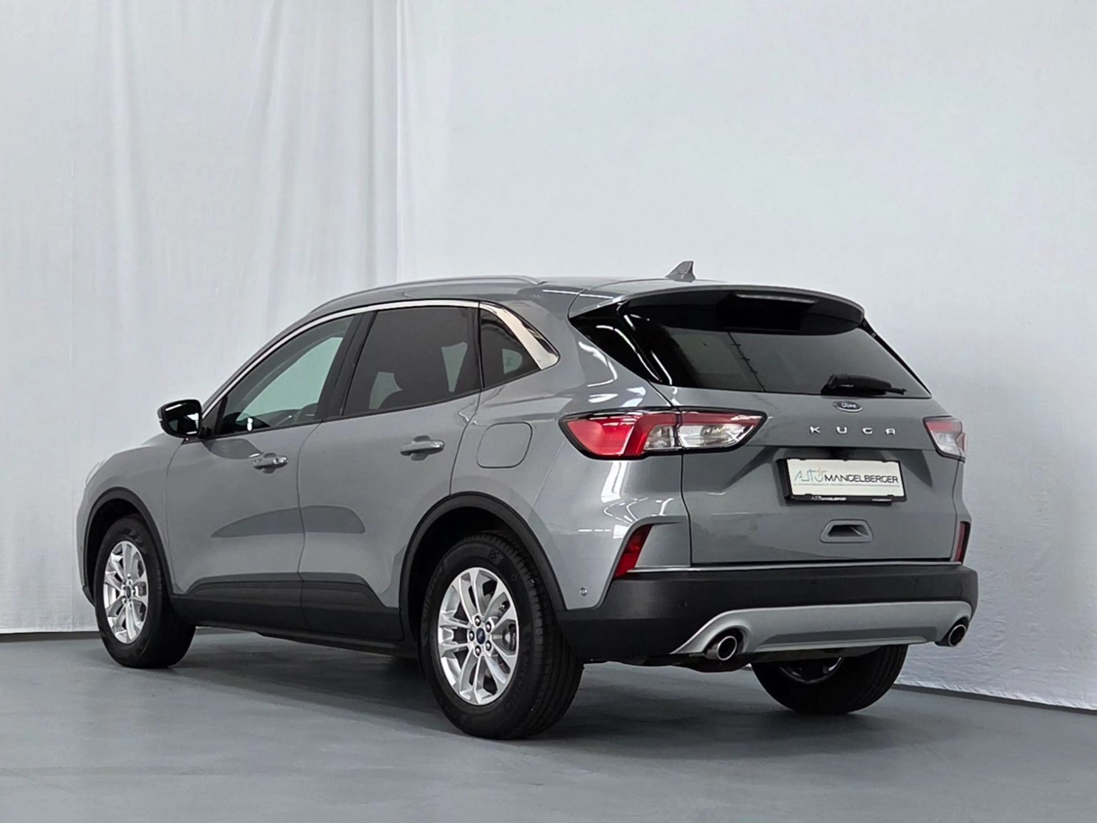 Ford Kuga 1,5 EcoBlue Titanium X Aut. AHK B&O LED Head-Up — photo 5