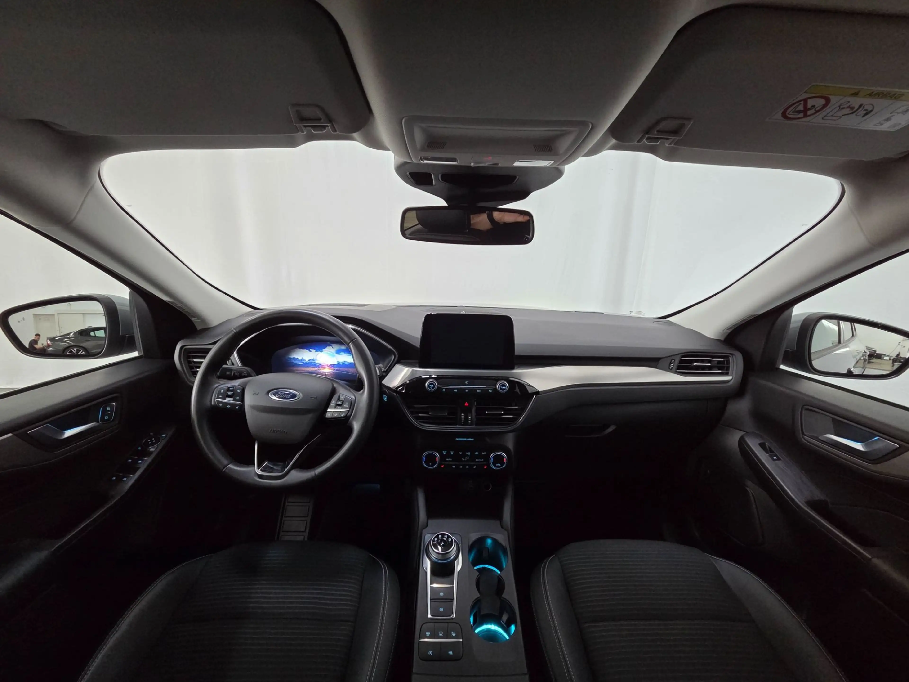 Ford Kuga 1,5 EcoBlue Titanium X Aut. AHK B&O LED Head-Up — photo 10