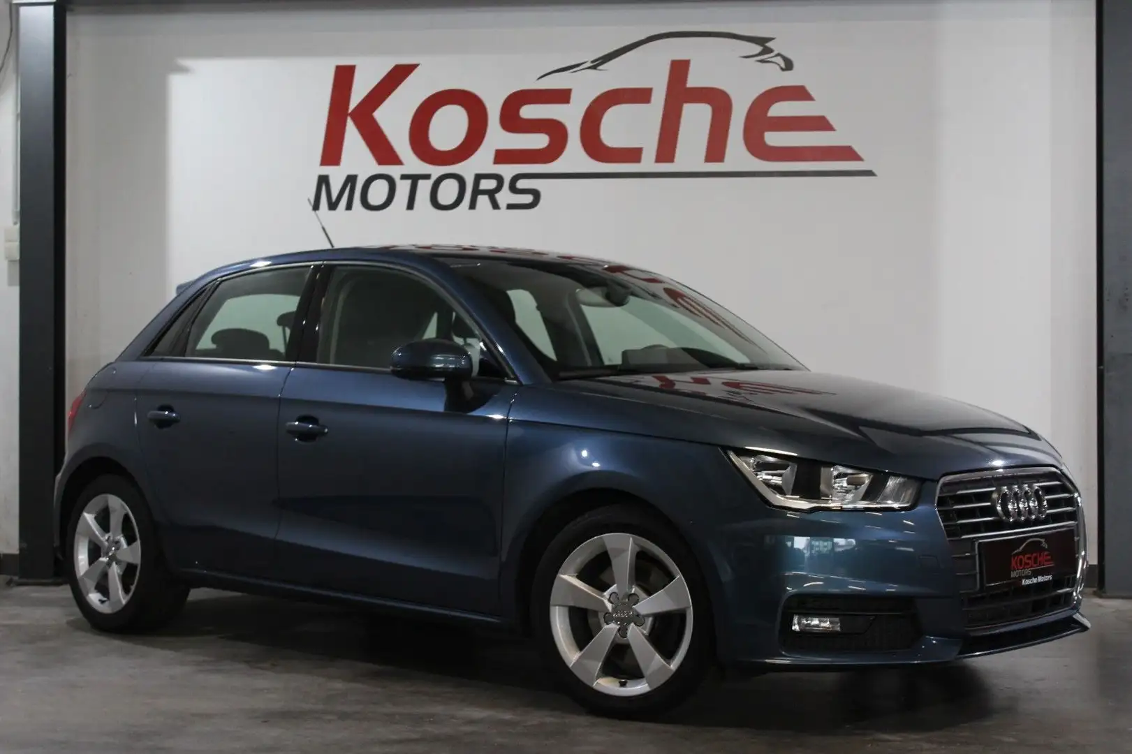 Audi A1 Sportback sport SZH 2. Hand Unfallfrei Bleu - 1