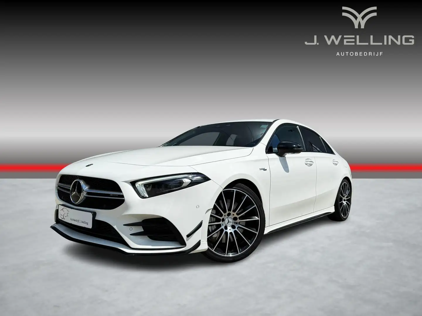 Mercedes-Benz A 35 AMG 4MATIC Aero / Burmester / Schaalstoelen Weiß - 1