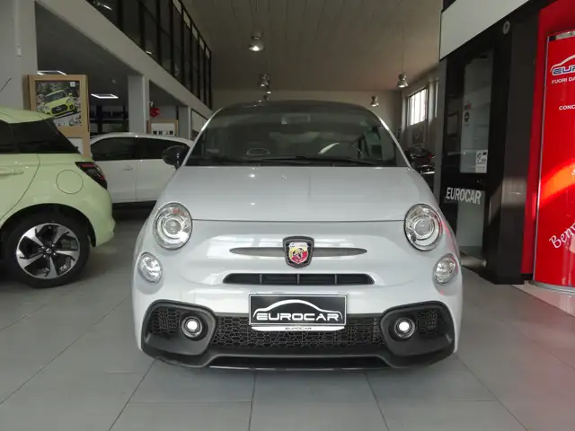 Abarth 695 1.4 t-jet Turismo 180cv