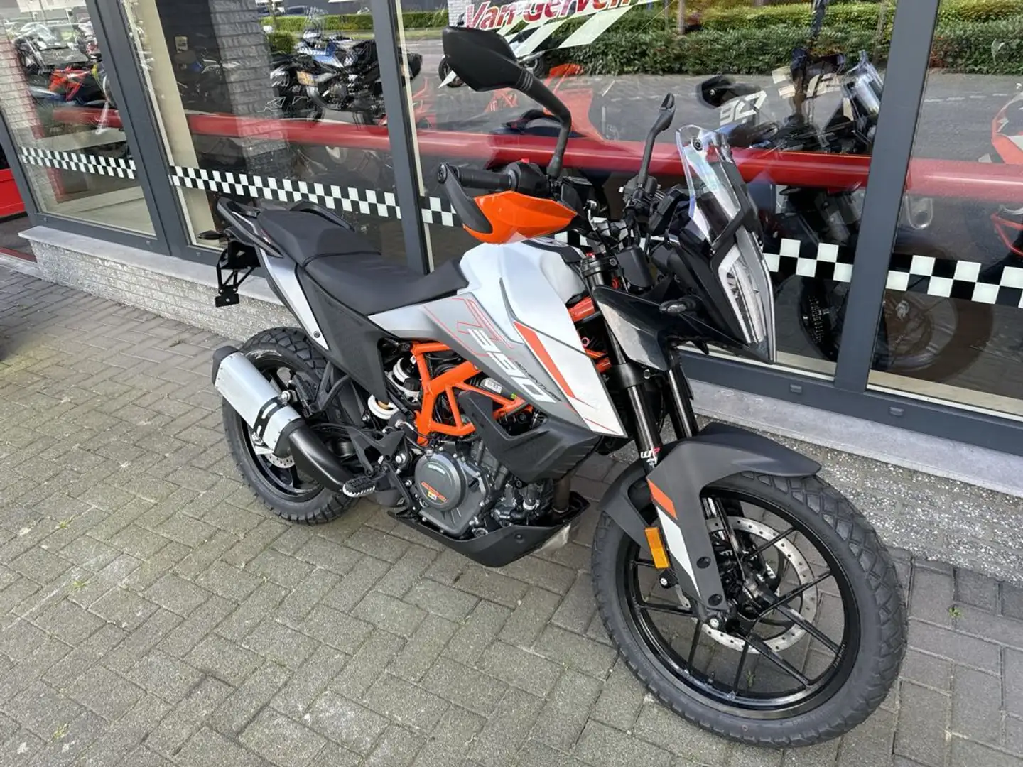 KTM 390 Adventure - 2