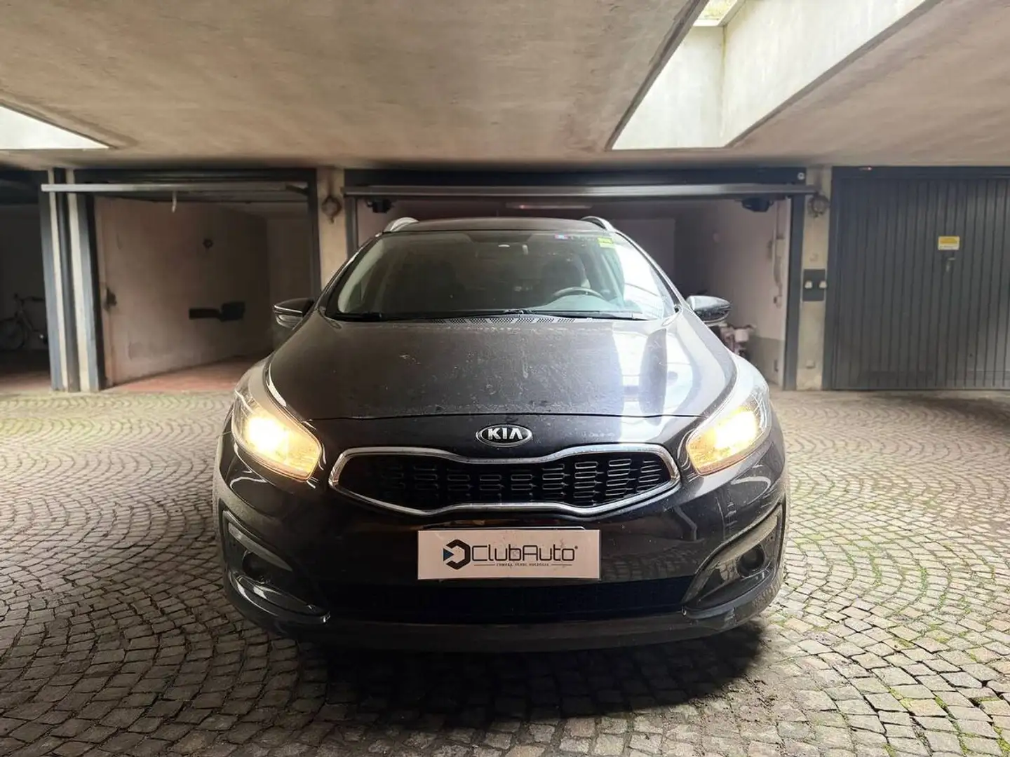 Kia Ceed / cee'd 1.6 crdi Cool 110cv Grigio - 2