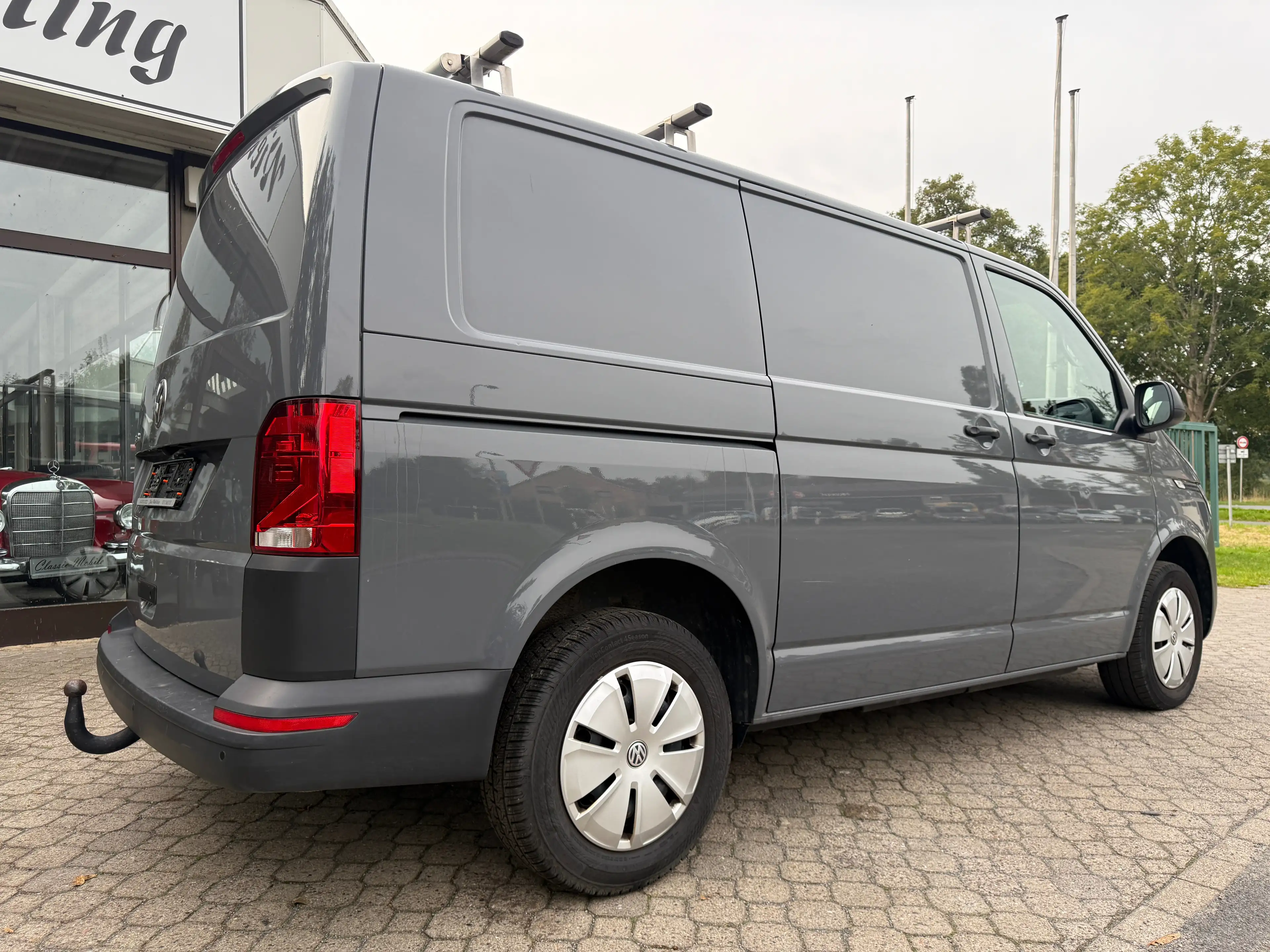 Volkswagen T6.1 Transporter 2.0 TDI Kasten EcoProfi *nur 44 TKM*1.Hand*Kamera*Klima*PDC*AHK* — photo 7