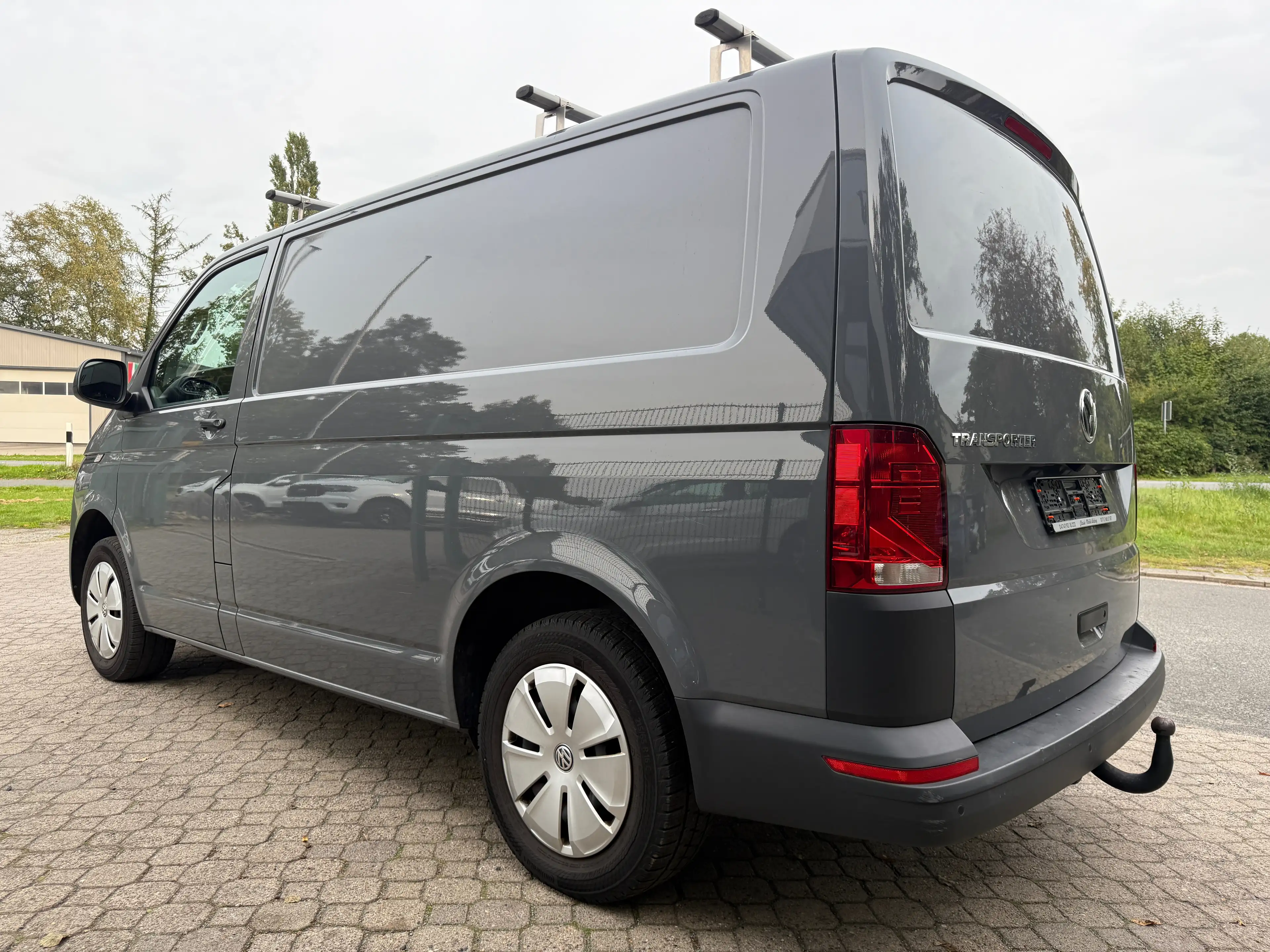 Volkswagen T6.1 Transporter 2.0 TDI Kasten EcoProfi *nur 44 TKM*1.Hand*Kamera*Klima*PDC*AHK* — photo 8