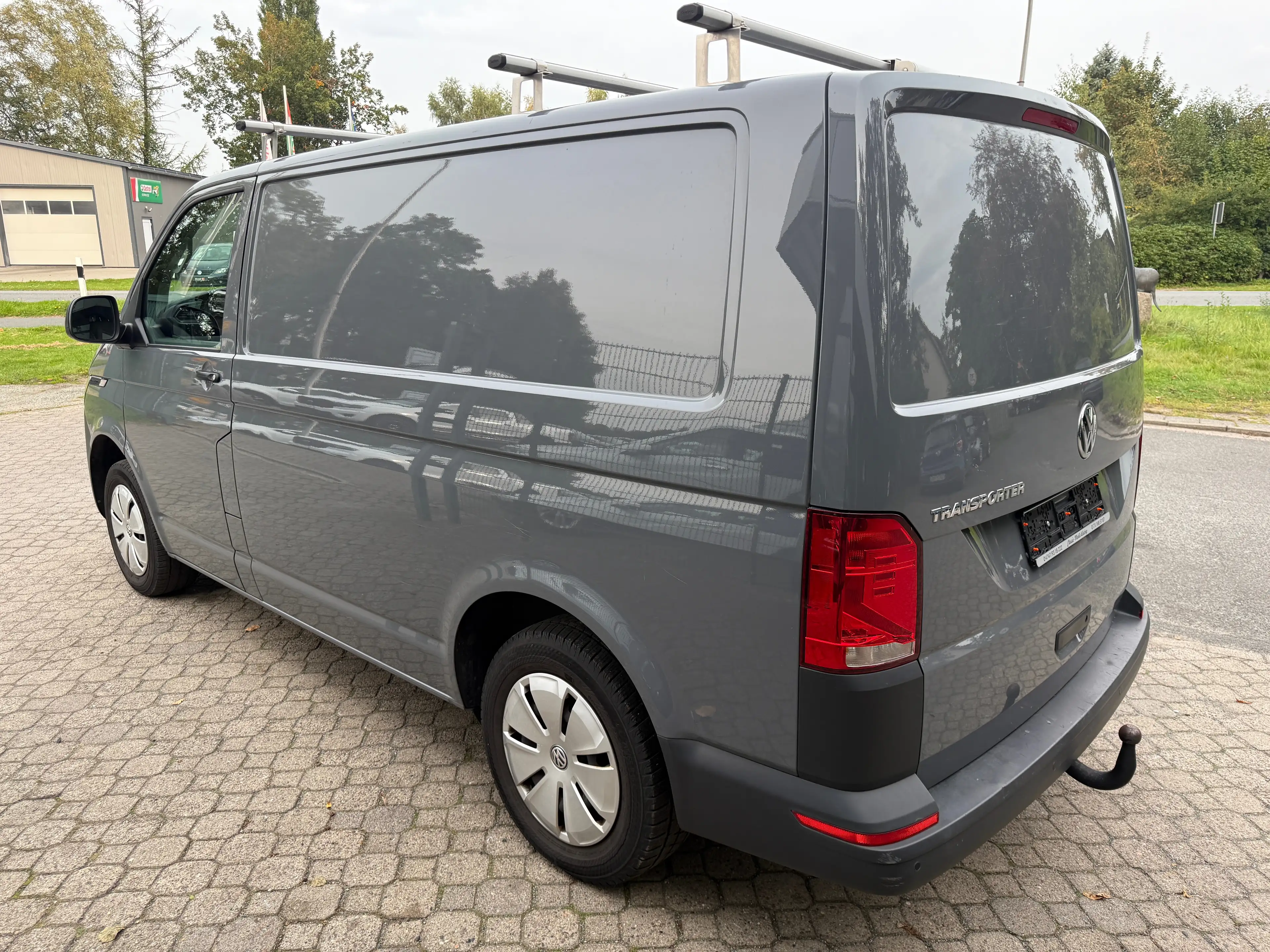 Volkswagen T6.1 Transporter 2.0 TDI Kasten EcoProfi *nur 44 TKM*1.Hand*Kamera*Klima*PDC*AHK* — photo 6
