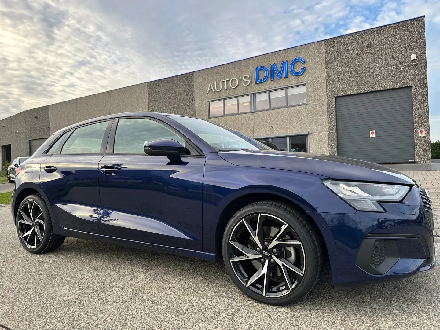 Audi A3 A3 *sport*1500cc*150pk*sportzetels*leder*navigatie Blauw - 1