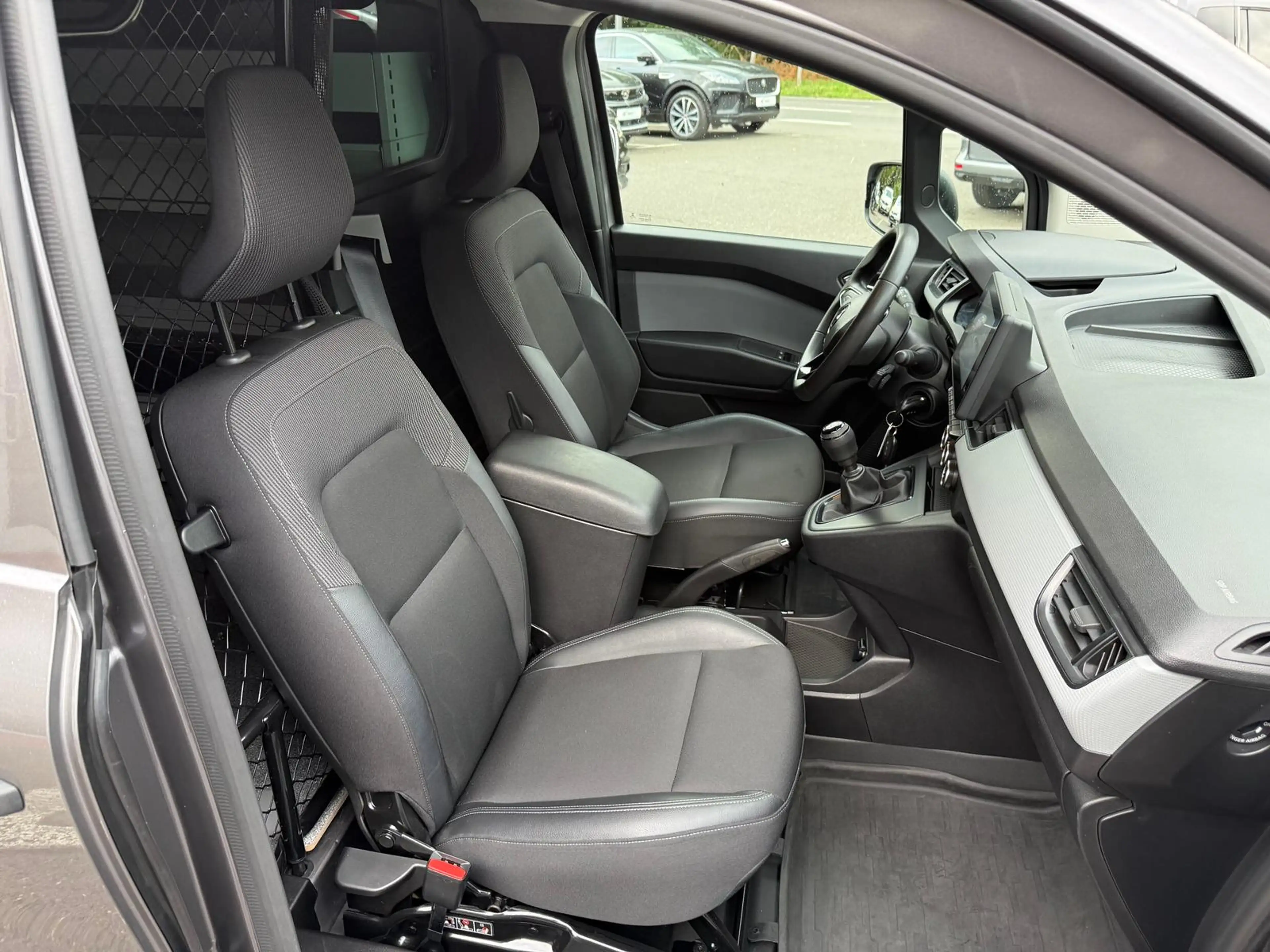 Renault Kangoo 1.5 BLUE dCi Diesel*AHK*AppCo*RFK*Klima — photo 16