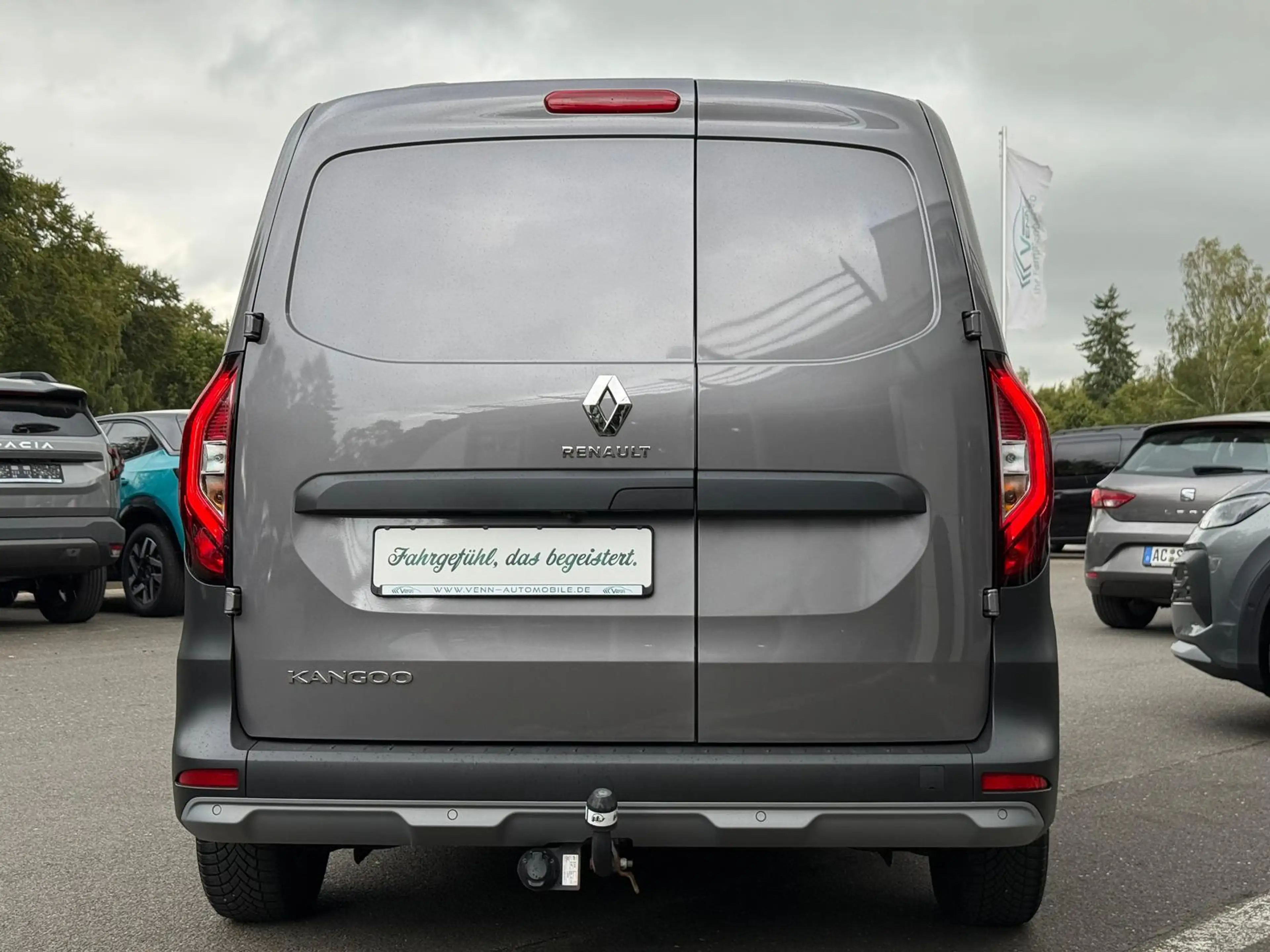 Renault Kangoo 1.5 BLUE dCi Diesel*AHK*AppCo*RFK*Klima — photo 6