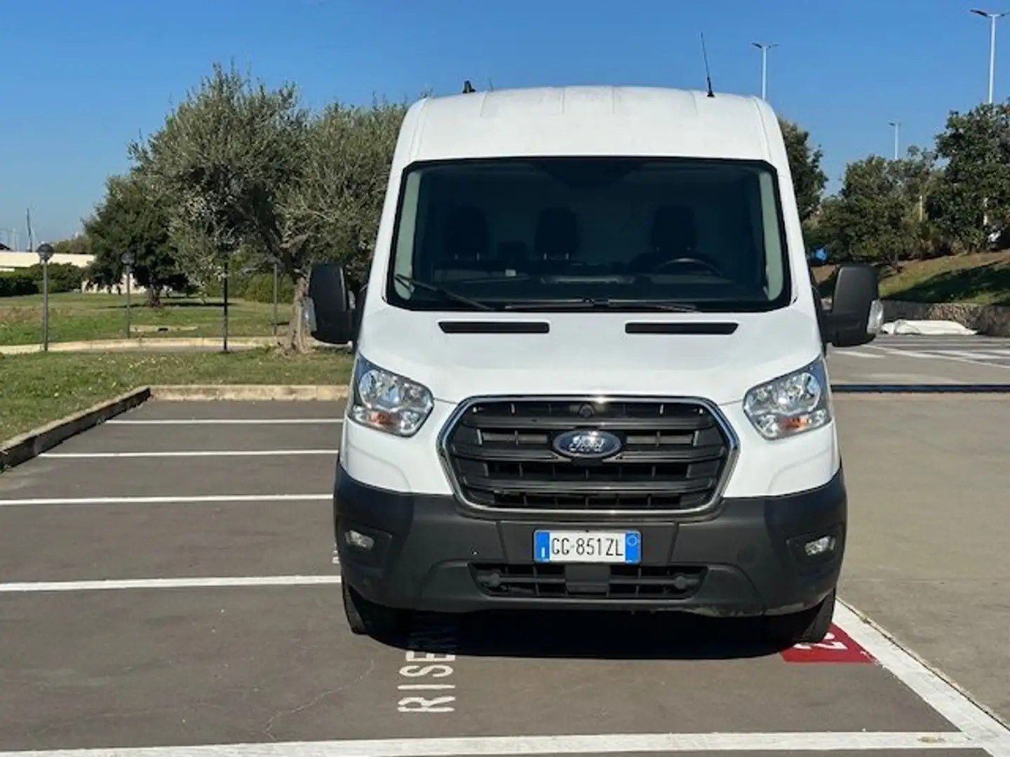 Ford E-Transit L2 H2 Bianco - 1