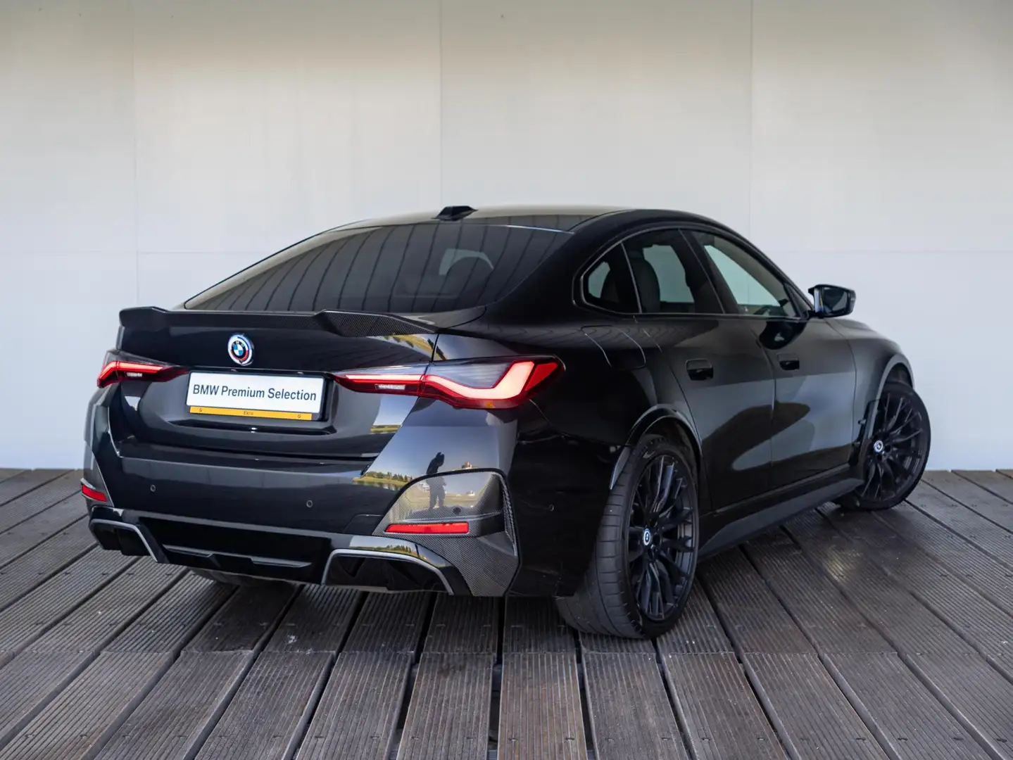 BMW i4 Gran Coupé M50 M-Sportpakket | M-Performance Parts Schwarz - 2