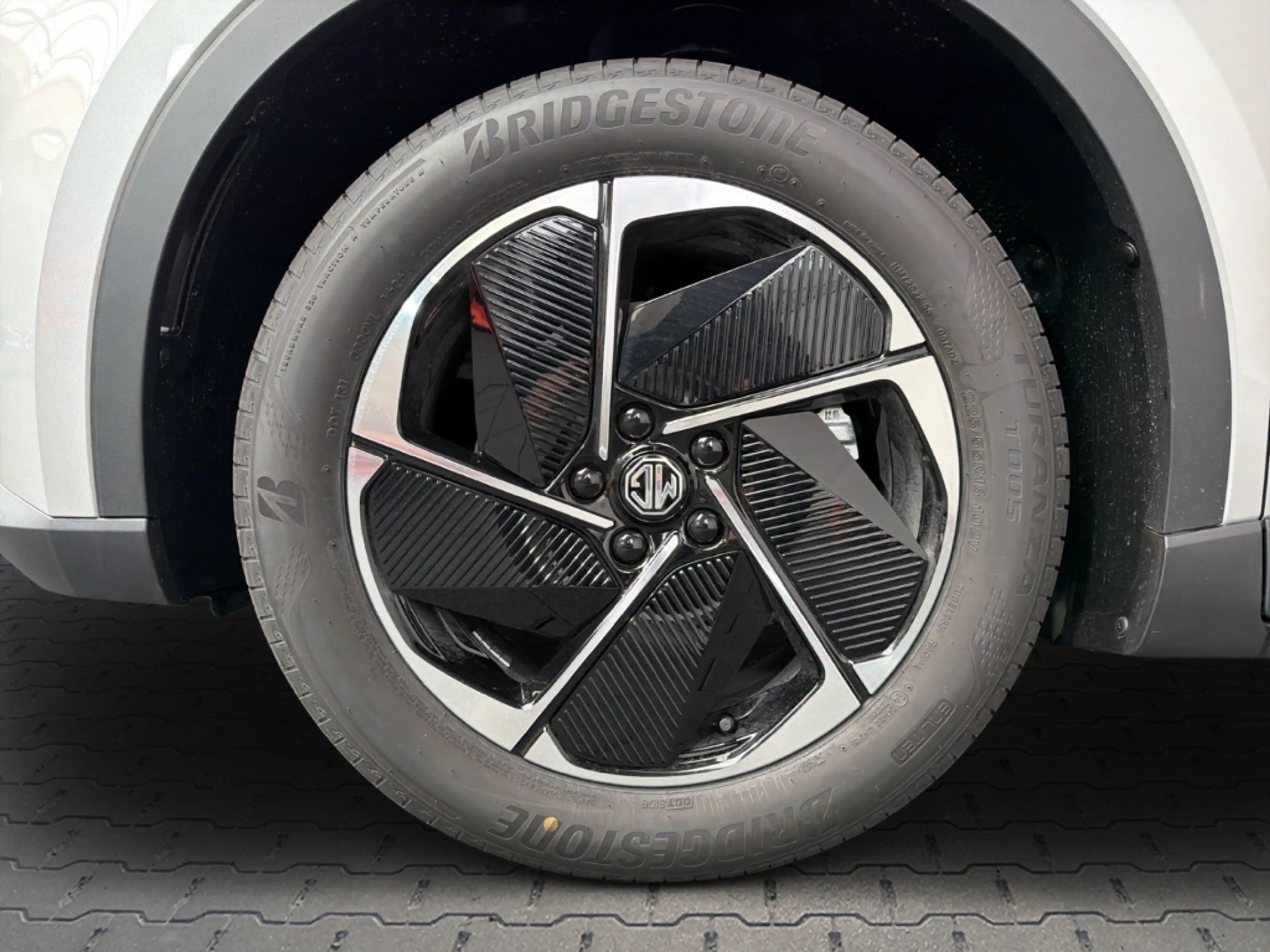 MG MGS5 EV 64kWh LUX *SHZ* *LHZ* *360°* *Wärmepumpe* — photo 9