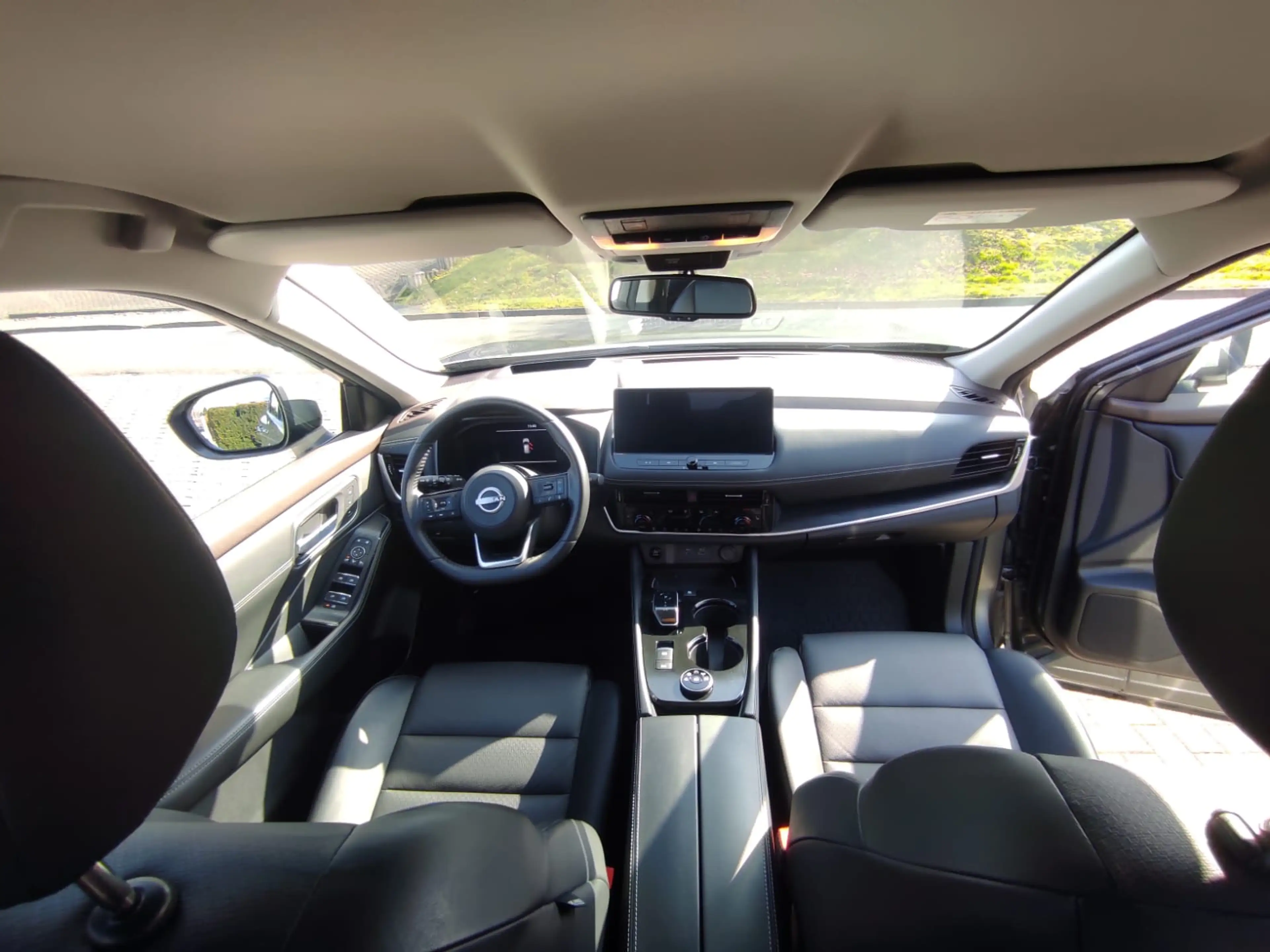 Nissan X-Trail e-Power e-4orce Tekna 4x4 — photo 7