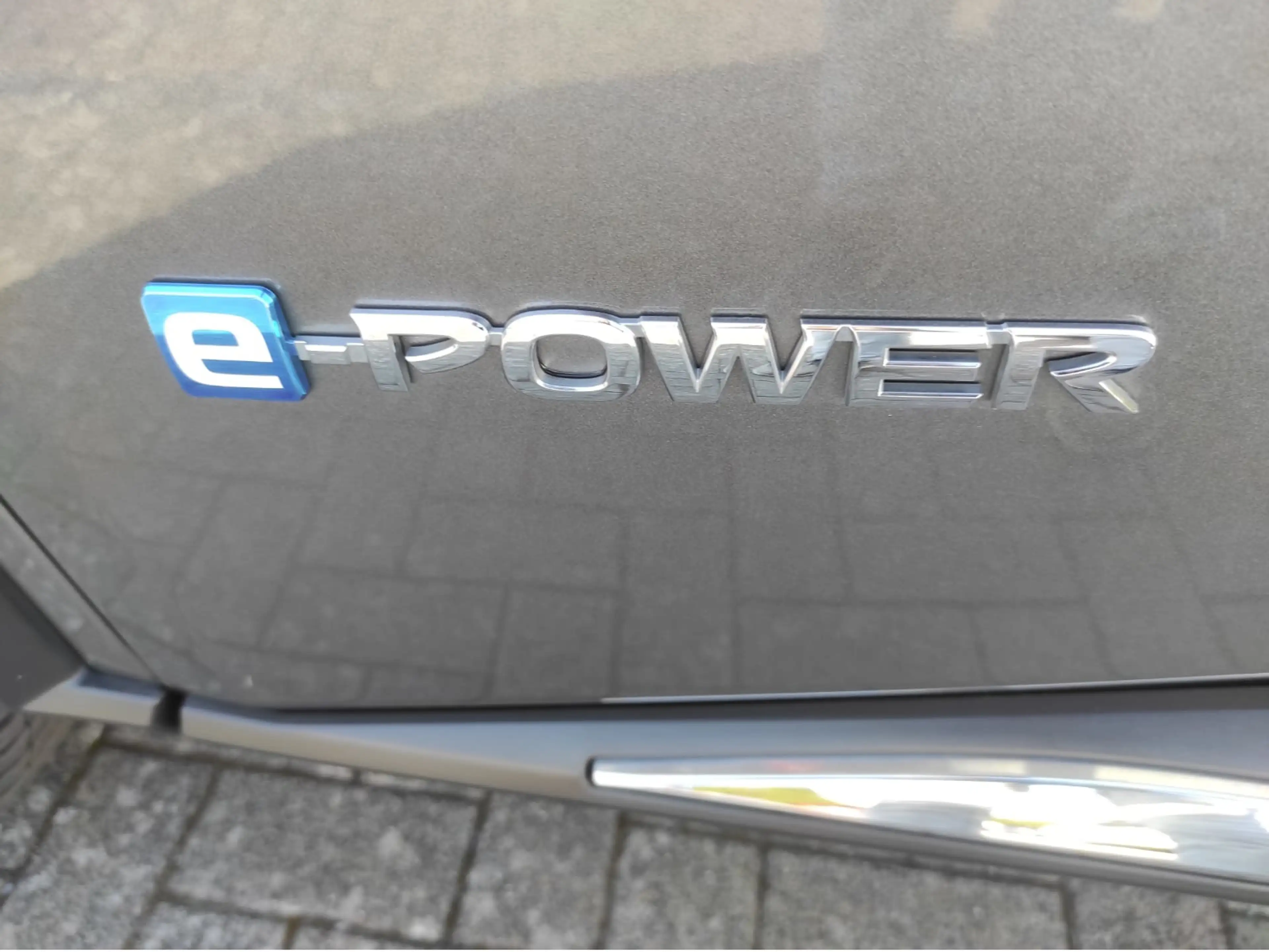 Nissan X-Trail e-Power e-4orce Tekna 4x4 — photo 13