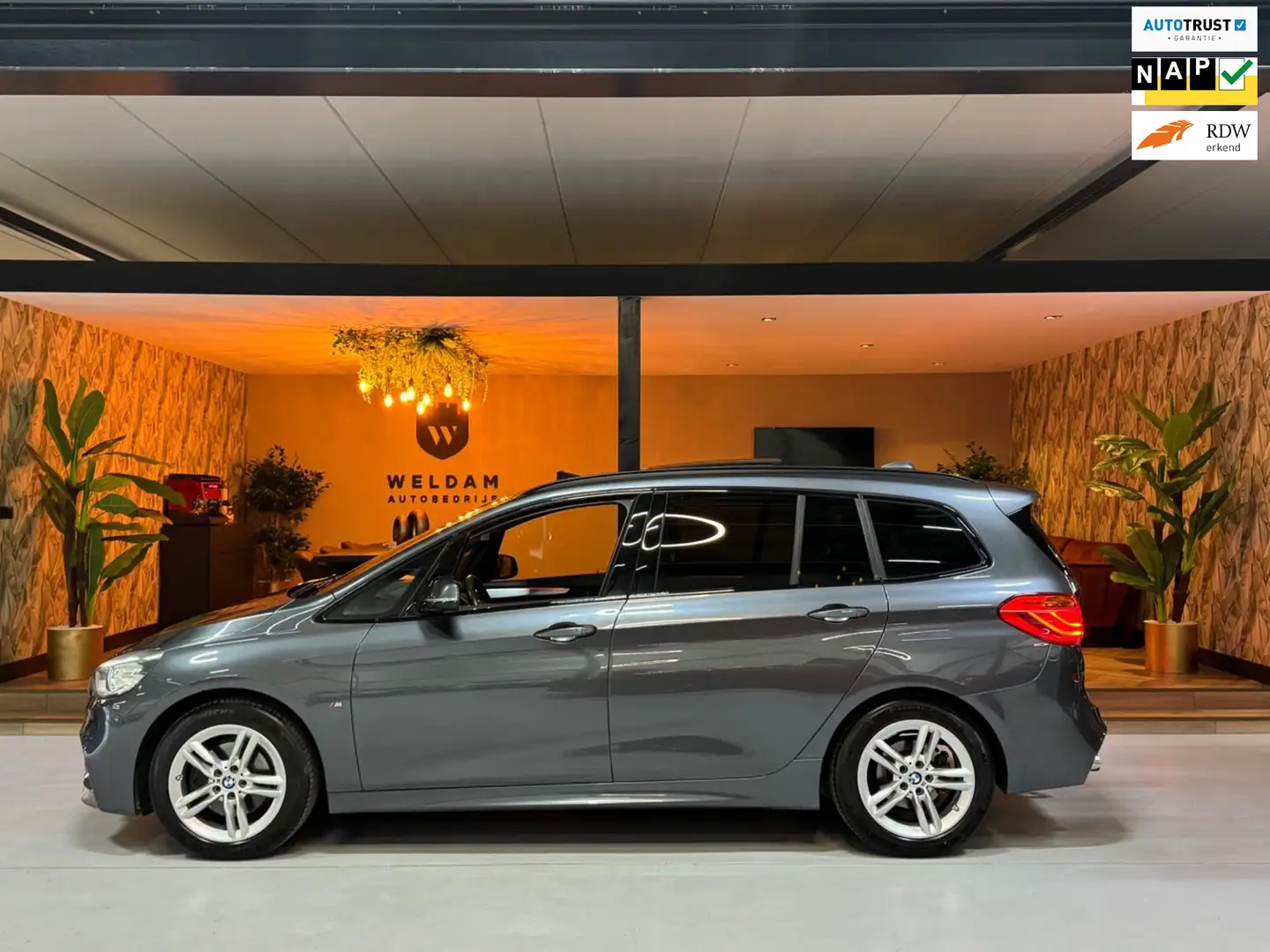 BMW 218 2-serie Gran Tourer 218i M Sport Garantie Trekhaak Grijs - 1
