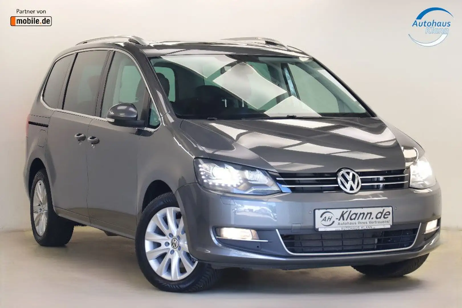Volkswagen Sharan 1.4TSI 150PS DSG Highline Pano RCam AHK Gri - 1