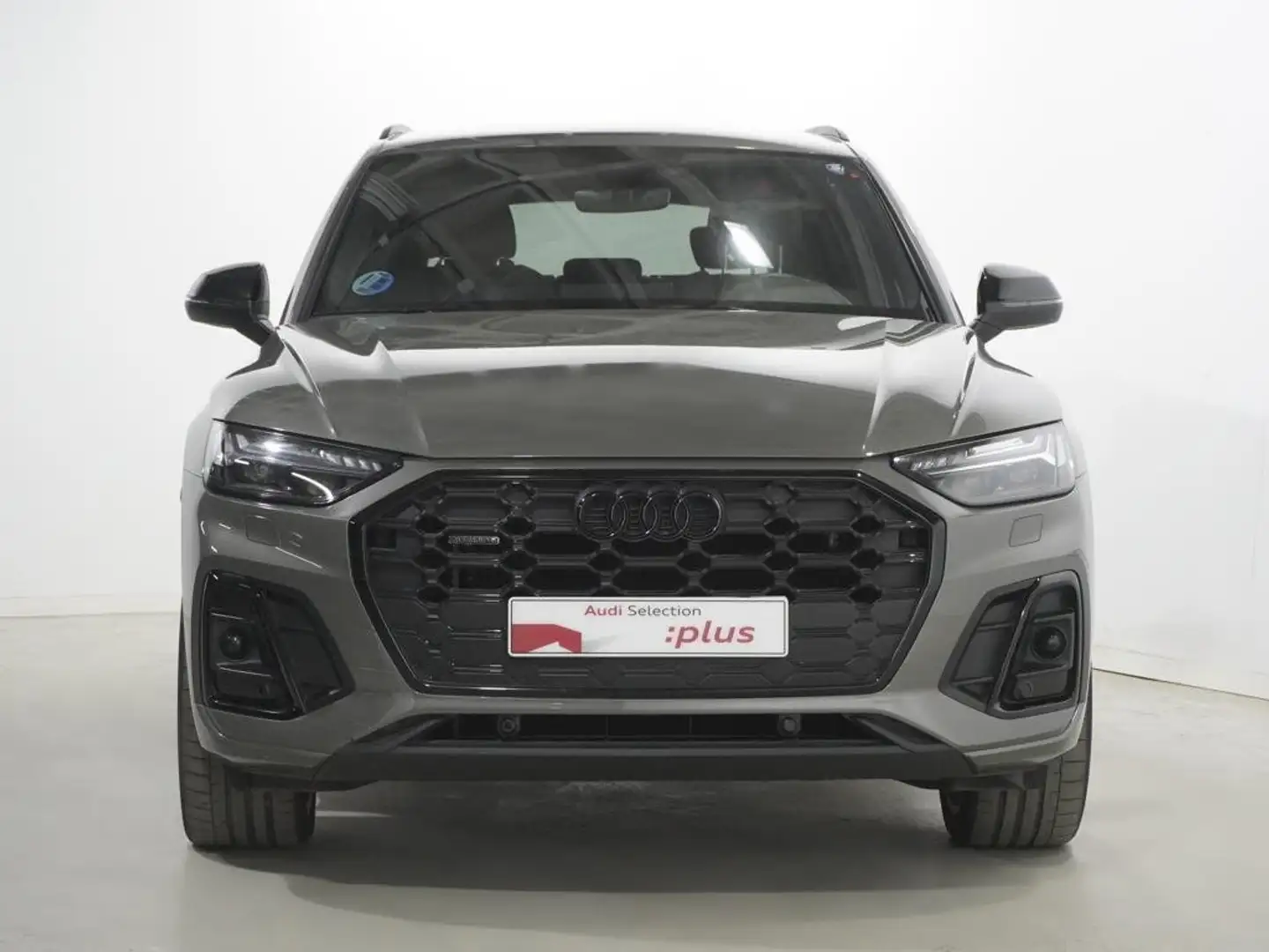 Audi Q5 40 TDI quattro-ultra Black line S tronic 150kW Gris - 2