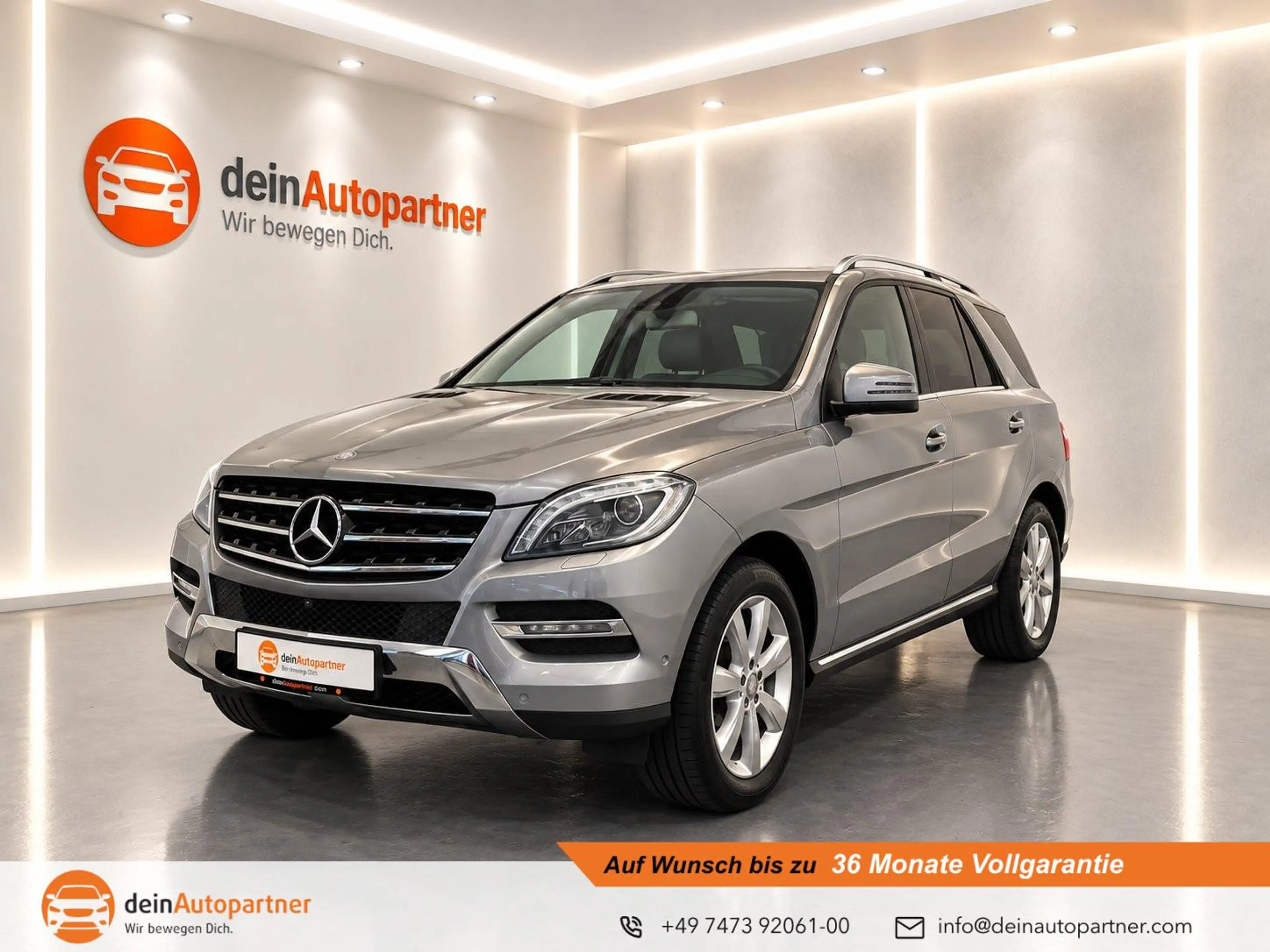 Mercedes-Benz ML 350 CDI AHK/Luft Fahrwerk/RFK/Pano D.