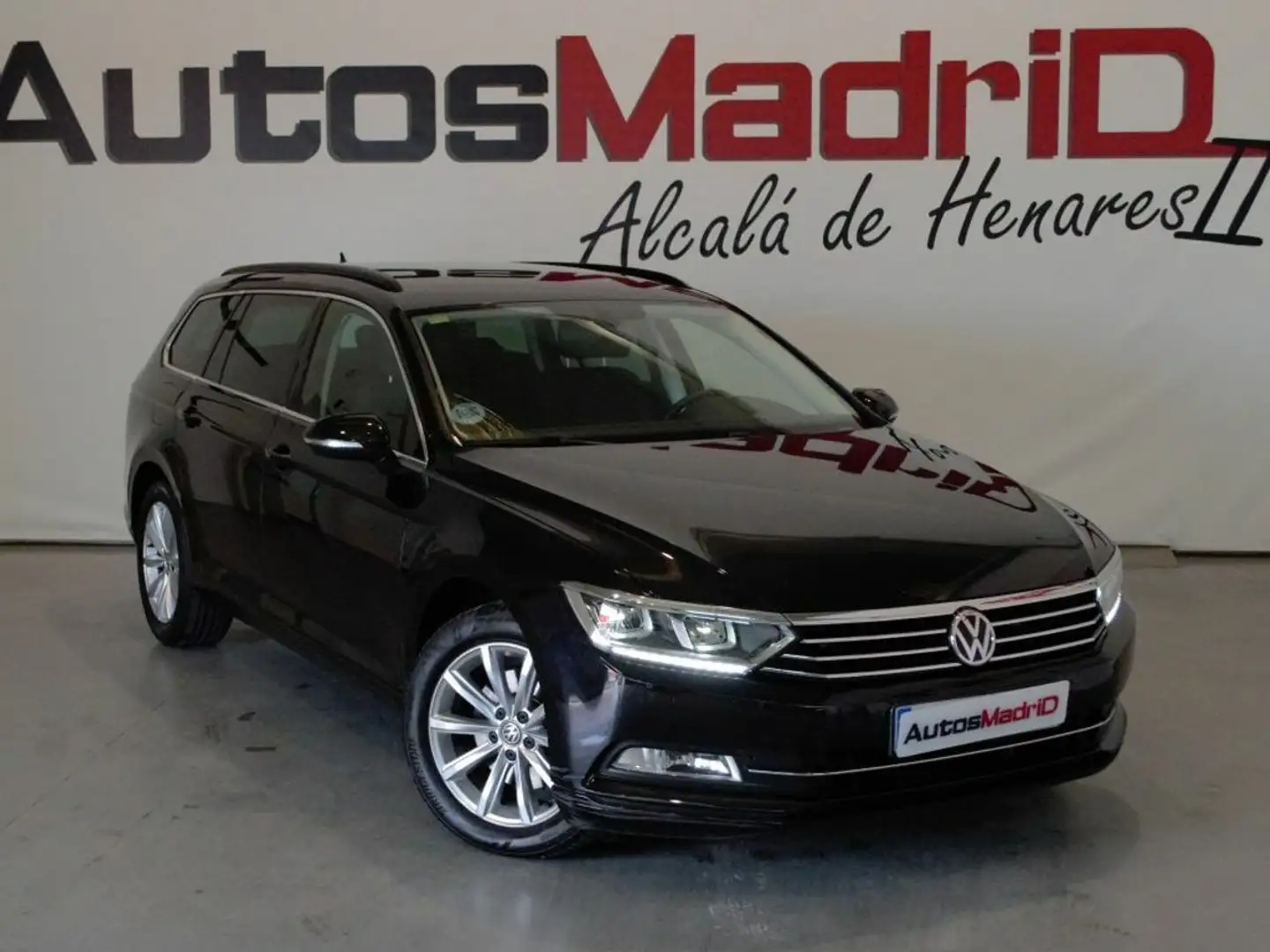 Volkswagen Passat Advance 2.0 TDI 110kW(150CV) DSG Variant Negro - 1