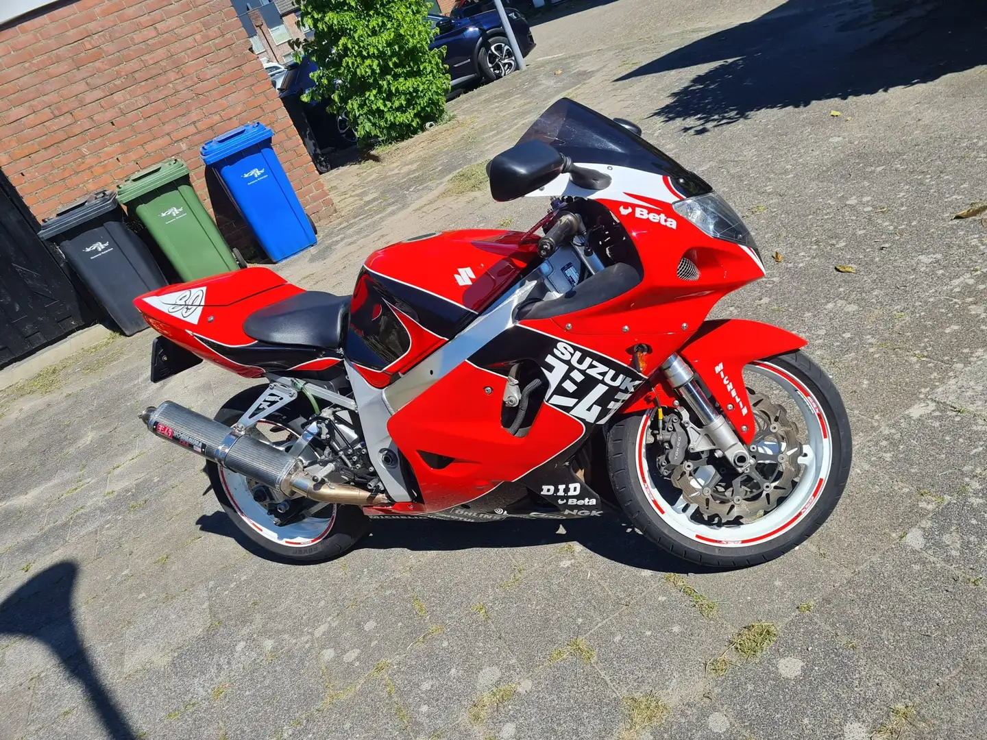 Suzuki GSX-R 750 Piros - 1