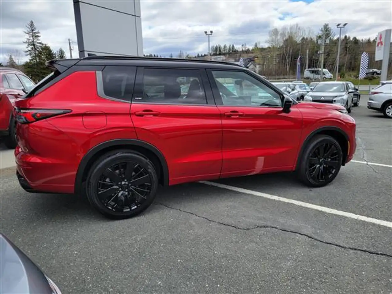 Mitsubishi Outlander снимка Mitsubishi Outlander