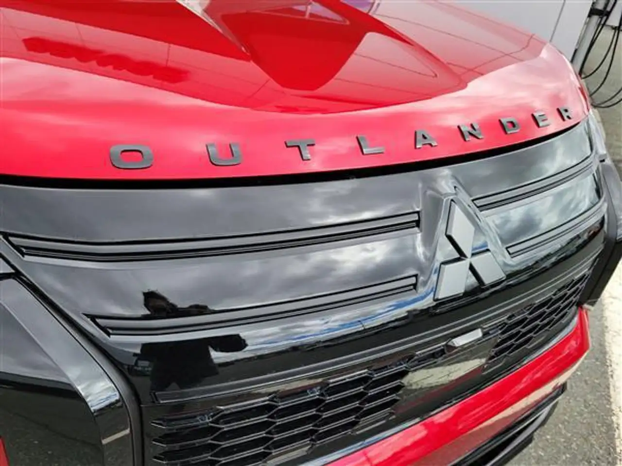 Mitsubishi Outlander снимка Mitsubishi Outlander