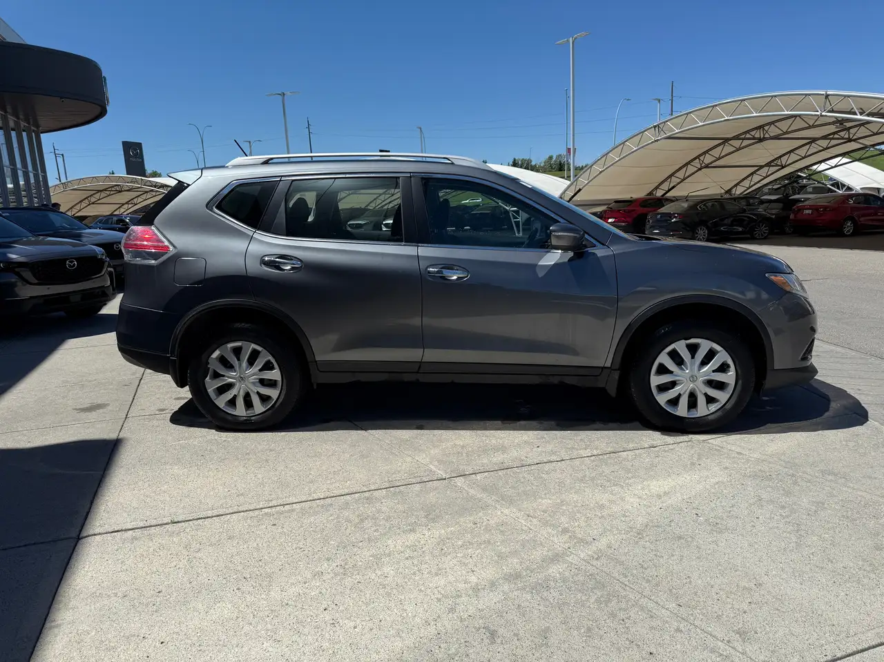 Nissan Rogue photo Nissan Rogue