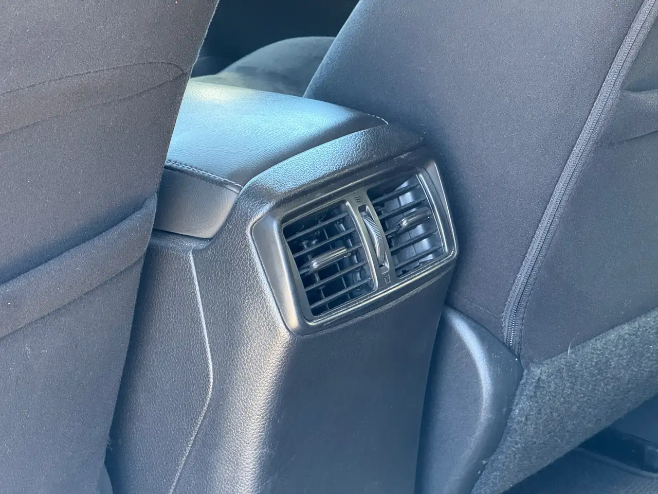 Nissan Rogue photo Nissan Rogue