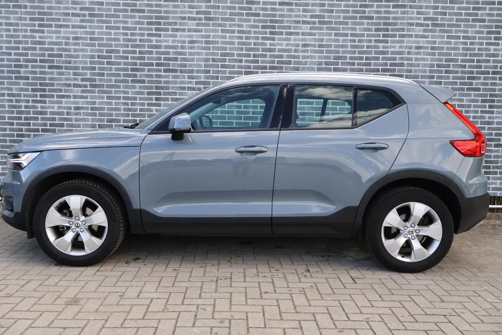 Volvo XC40 1.5 T2 Business Pro | Adaptieve Cruise Control | T Gris - 2