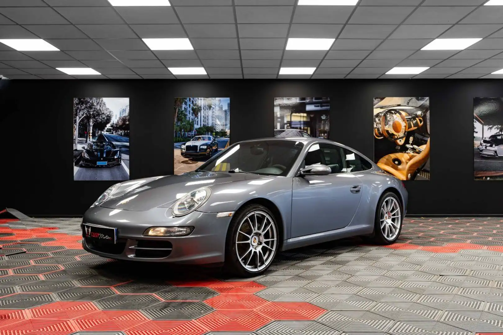 Porsche 911 IV (997) Carrera Šedá - 1