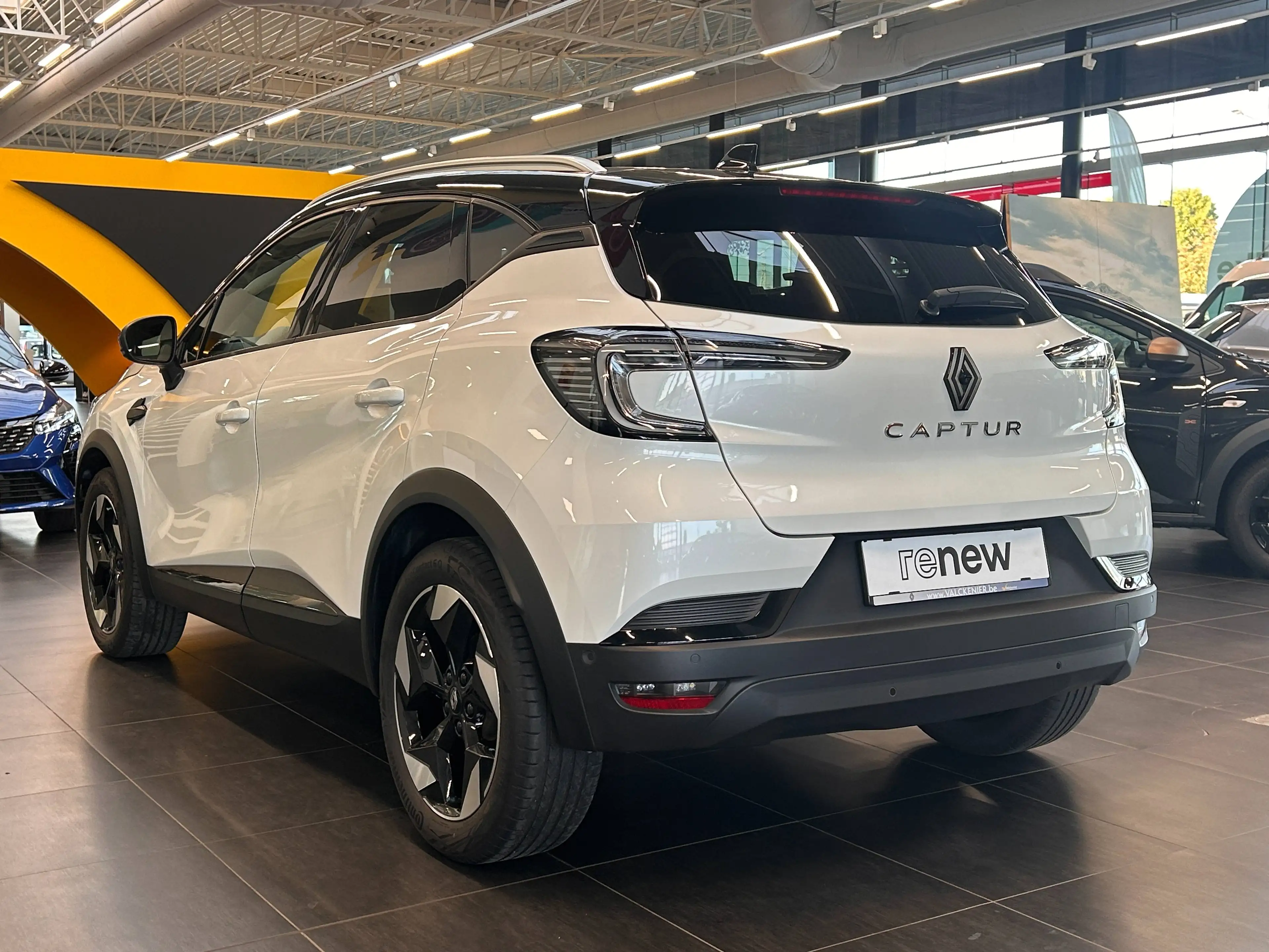 Renault Captur Captur 1.0 TCe Techno Techno — photo 26