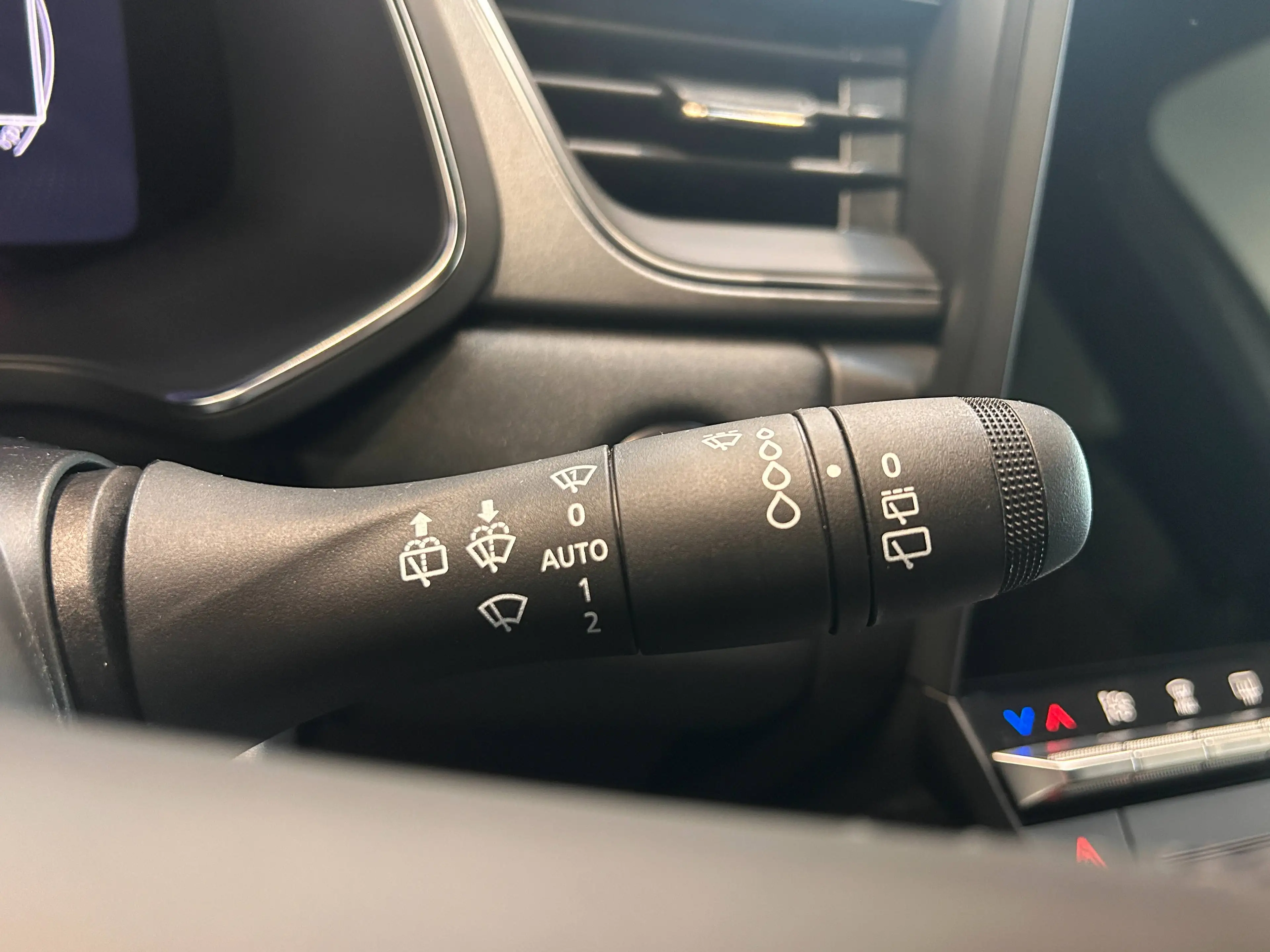 Renault Captur Captur 1.0 TCe Techno Techno — photo 11