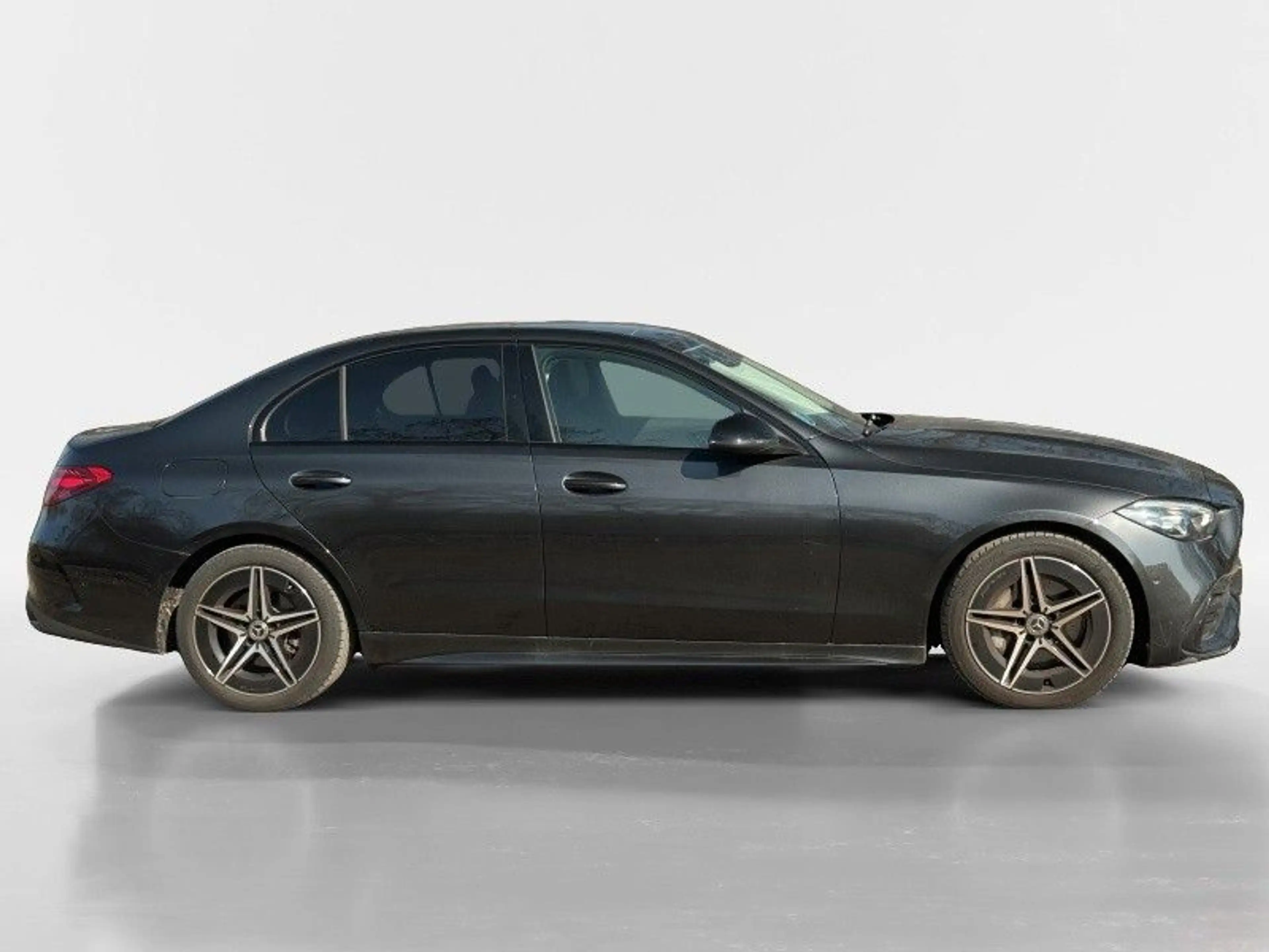 Mercedes-Benz C 220 d  AMG Line — photo 6