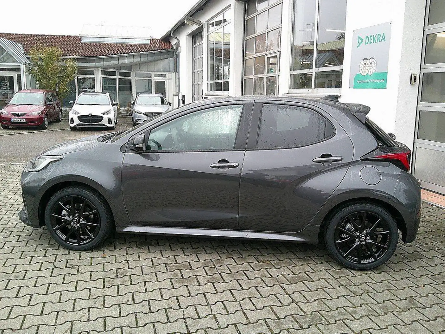 Mazda 2 Hybrid 1.5 116PS Homura KAMERA/SHZ/LED Grey - 2
