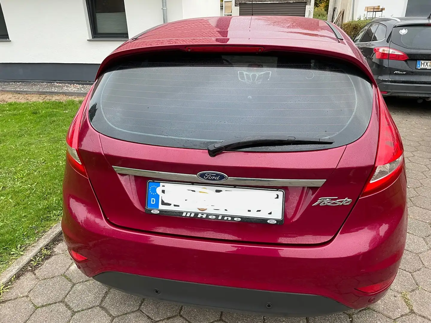 Ford Fiesta Titanium 1.25 Klimaautom., TÜV 06.2027! Rouge - 2