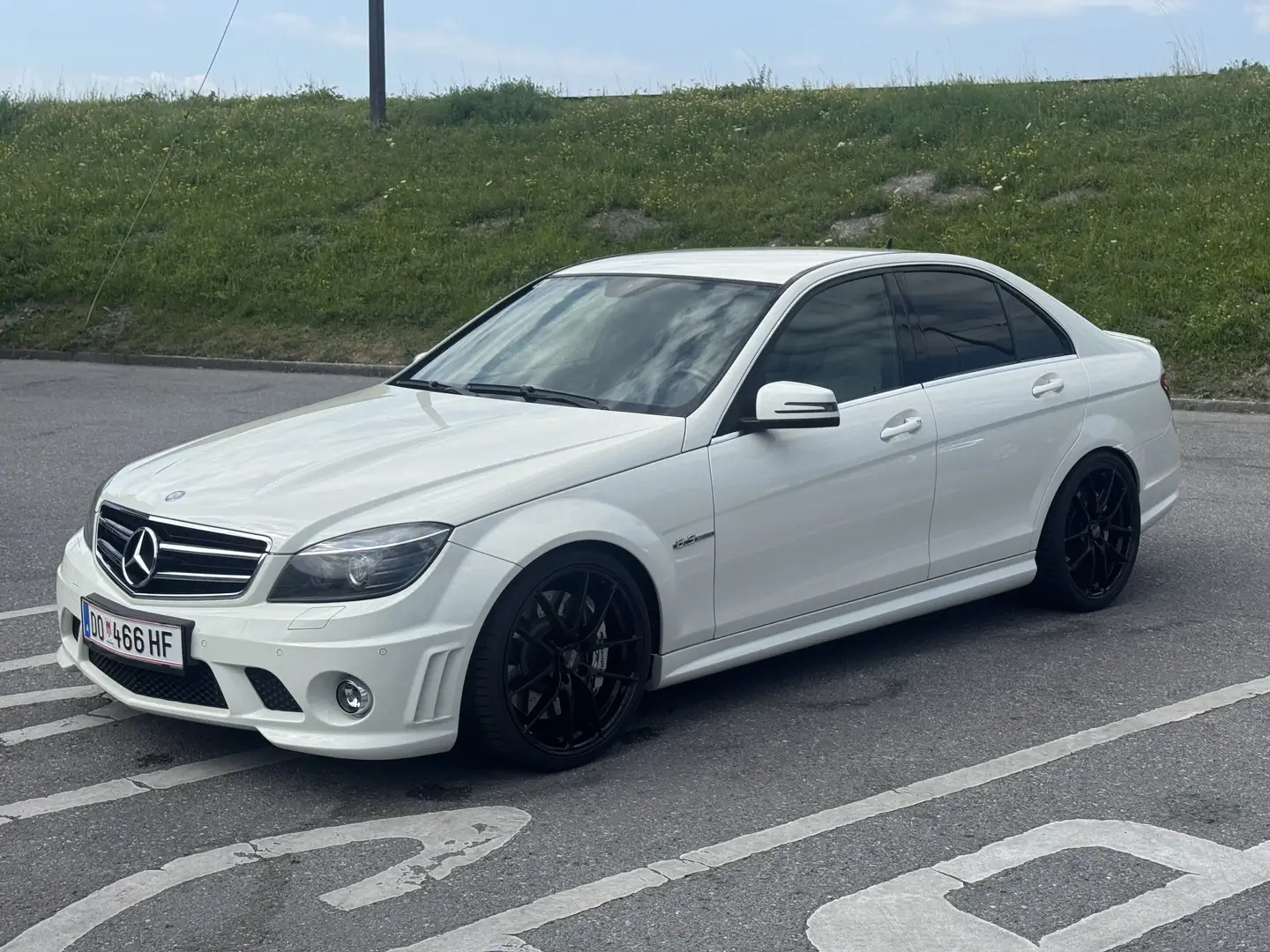 Mercedes-Benz C 63 AMG Avantgarde Aut. Scheckheftgepflegt bei Mercedes - 1