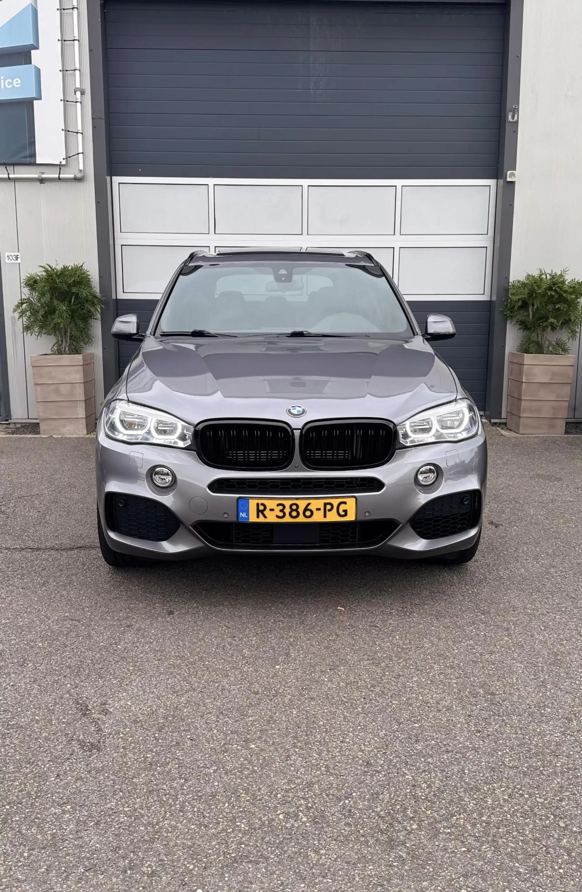 BMW X5 xDrive40e iPerformance M Sport Edition / Pano / Na — photo 3