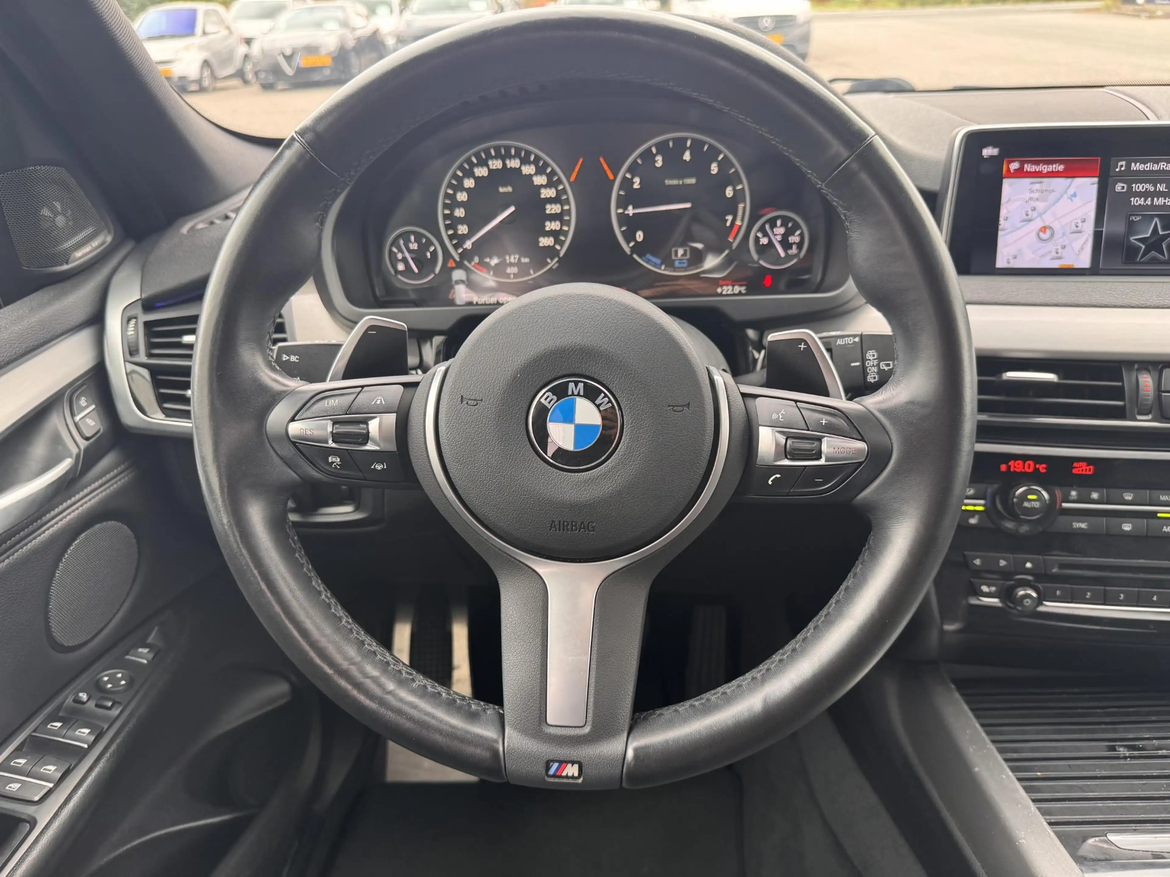 BMW X5 xDrive40e iPerformance M Sport Edition / Pano / Na — photo 14