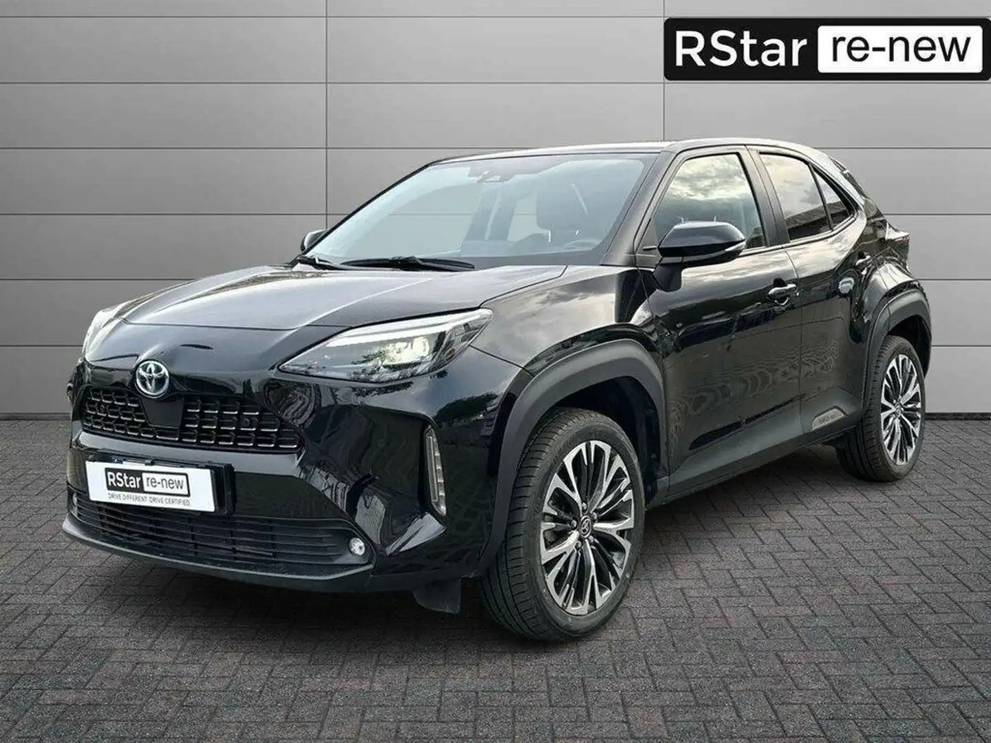 Toyota Yaris Cross 1.5h Lounge fwd 116cv e-cvt Nero - 1