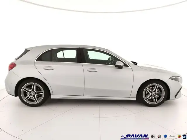Mercedes-Benz A-Class view 4