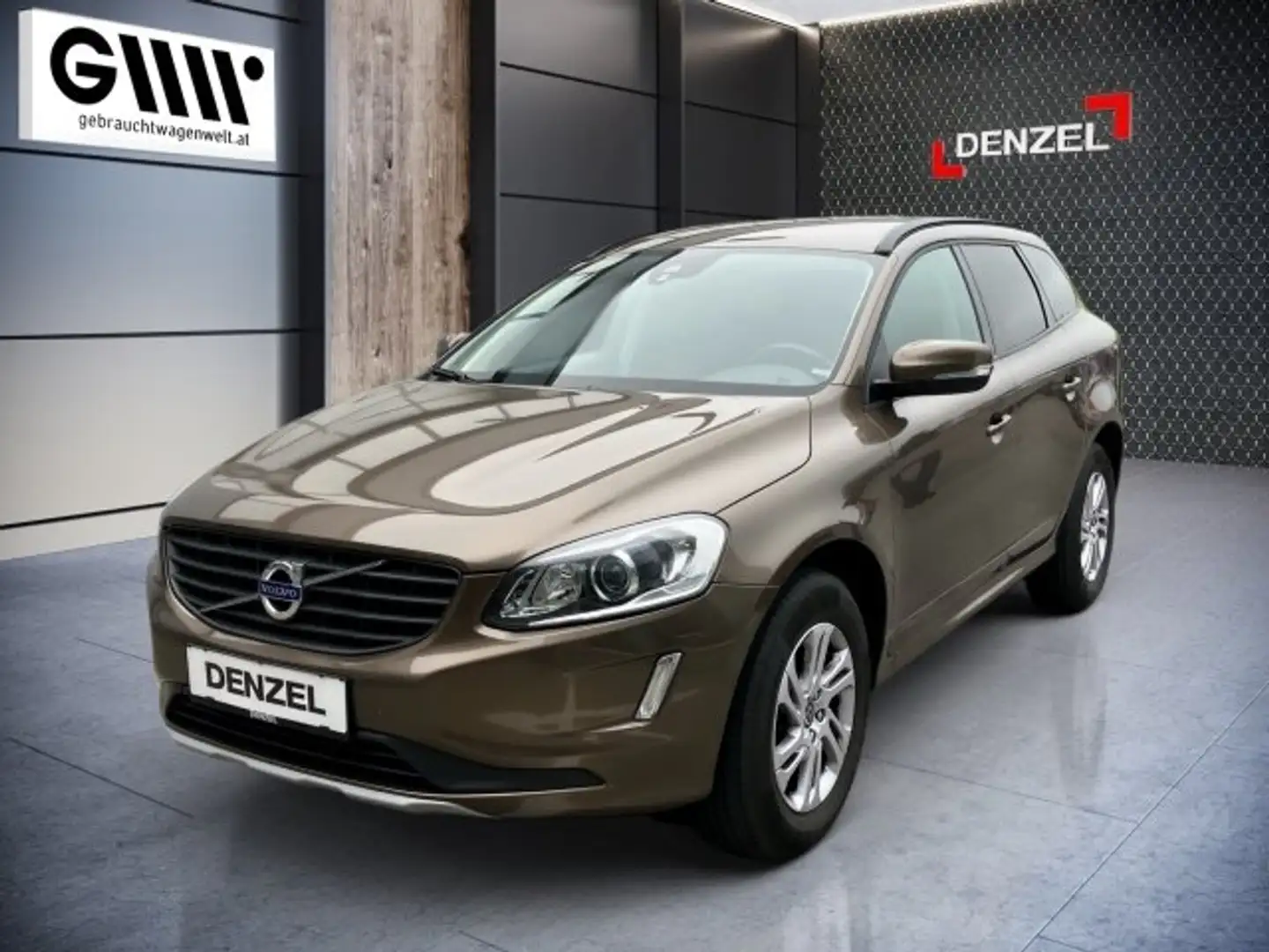 Volvo XC60 D3 Kinetic Braun - 2