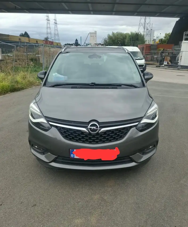 Opel Zafira Tourer