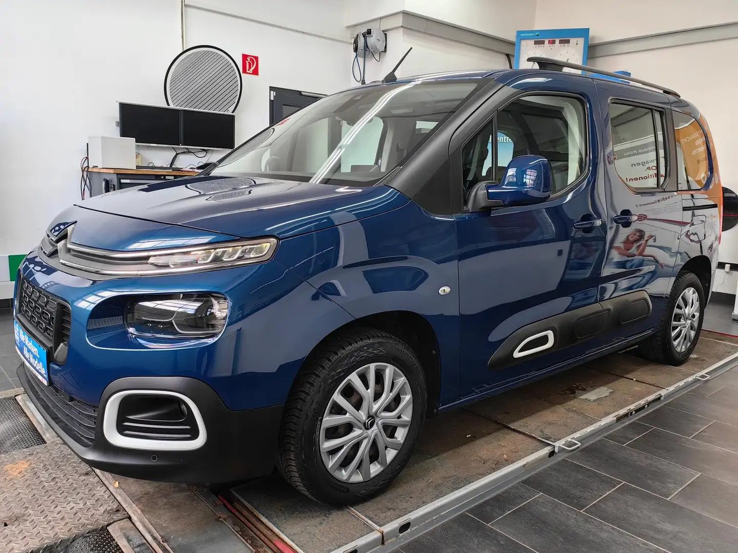 Citroen Berlingo Feel M 1.2 PureTech*RFK*SmartP-Navi*Android Bleu - 2