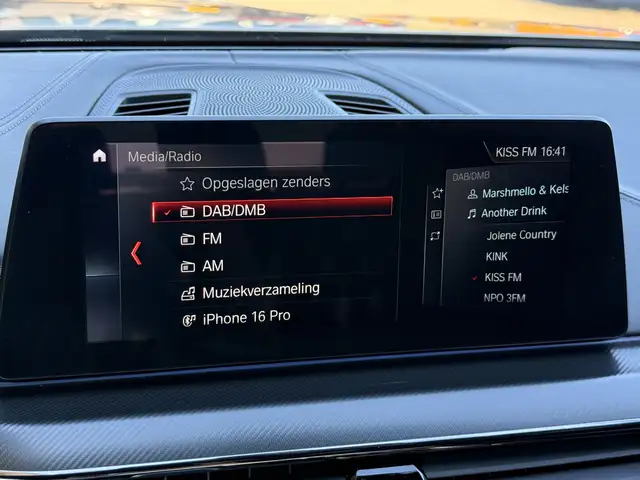 BMW M5 view 28