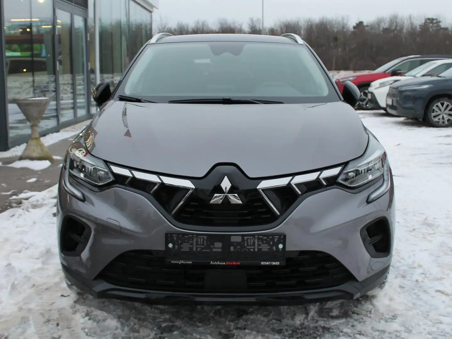 Mitsubishi ASX 1,6 MPI HEV Intense Grau - 2