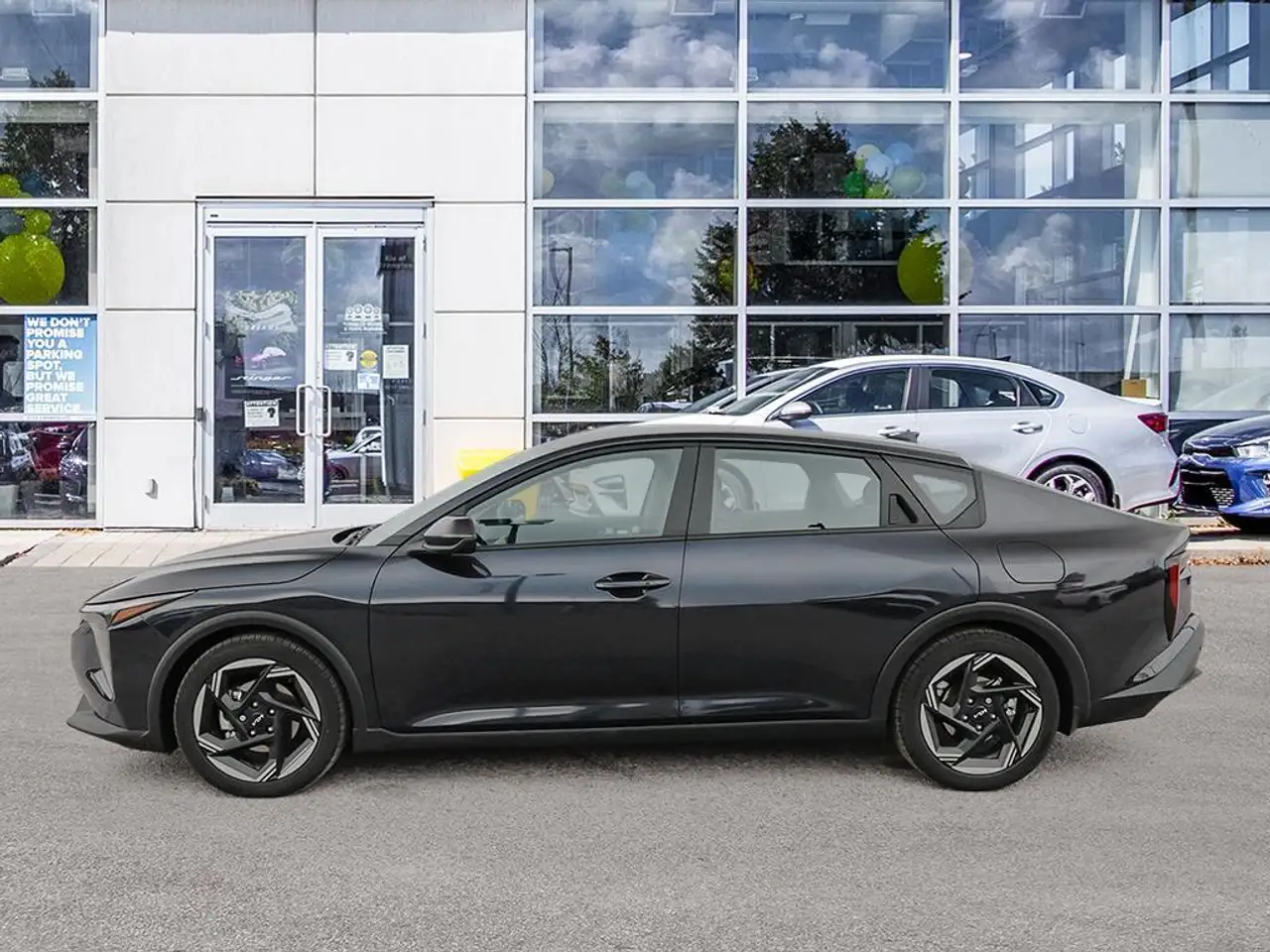 Kia K4 снимка Kia K4