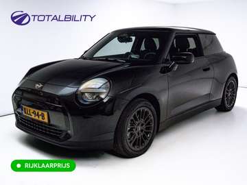 Mini Blackyard 40.7 kWh | Head-Up | Stoelverw. | D